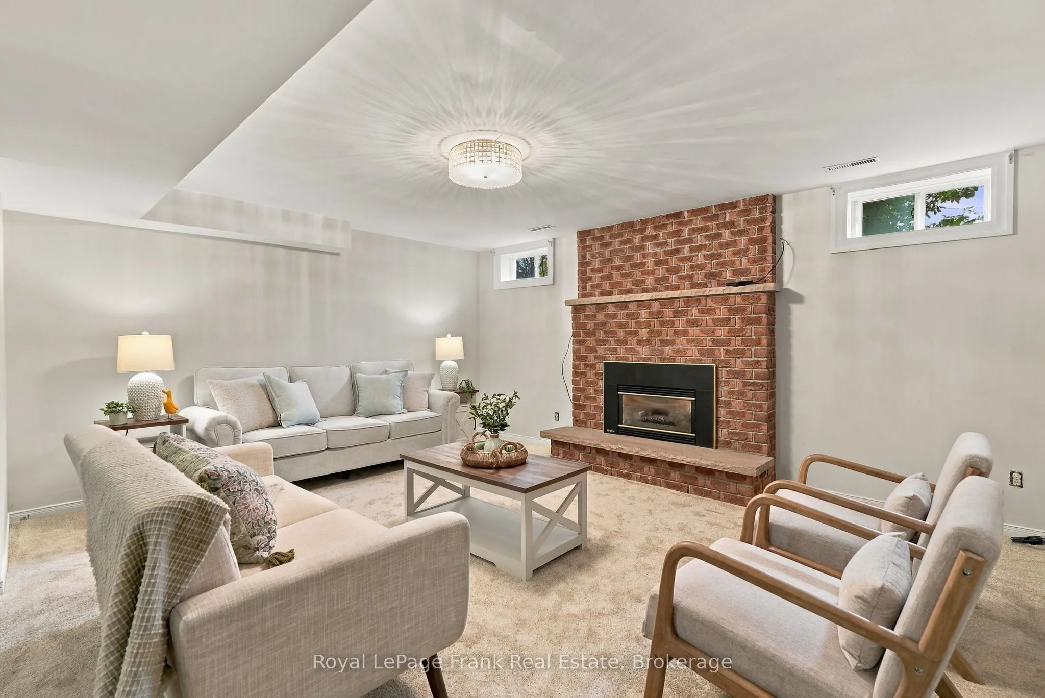 86 Cherry Blossom Crescent