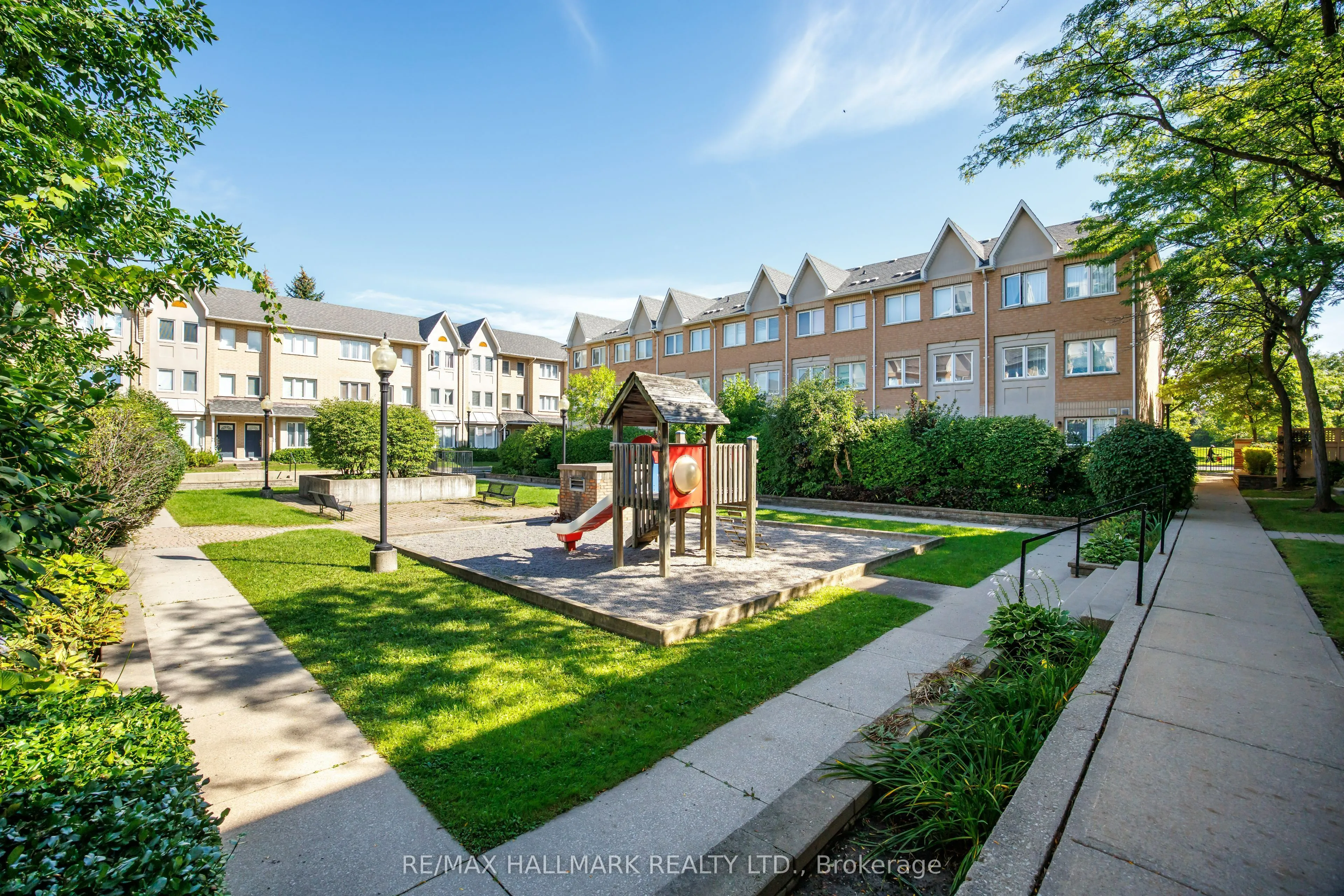 28 Rosebank Drive #1505