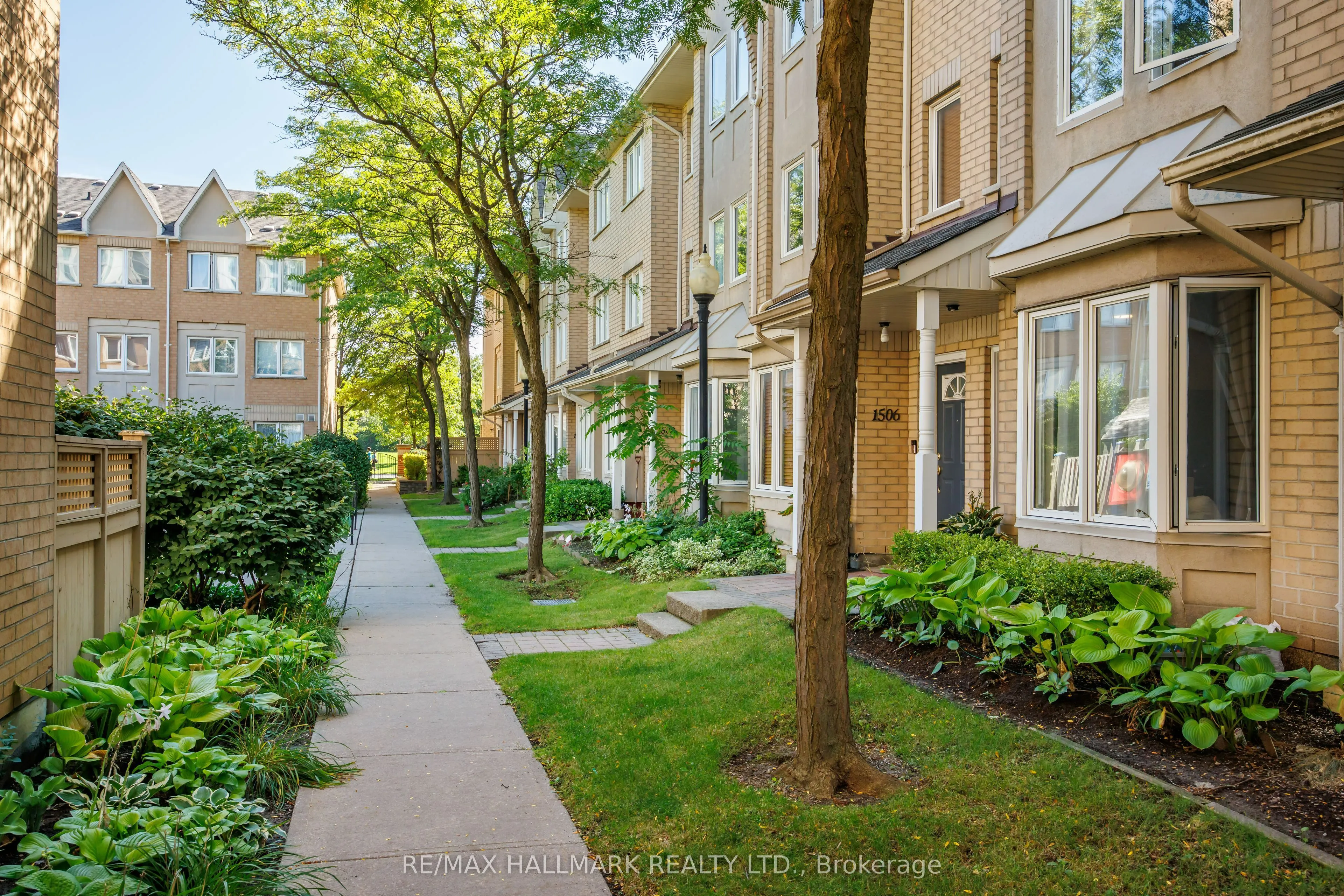 28 Rosebank Drive #1505