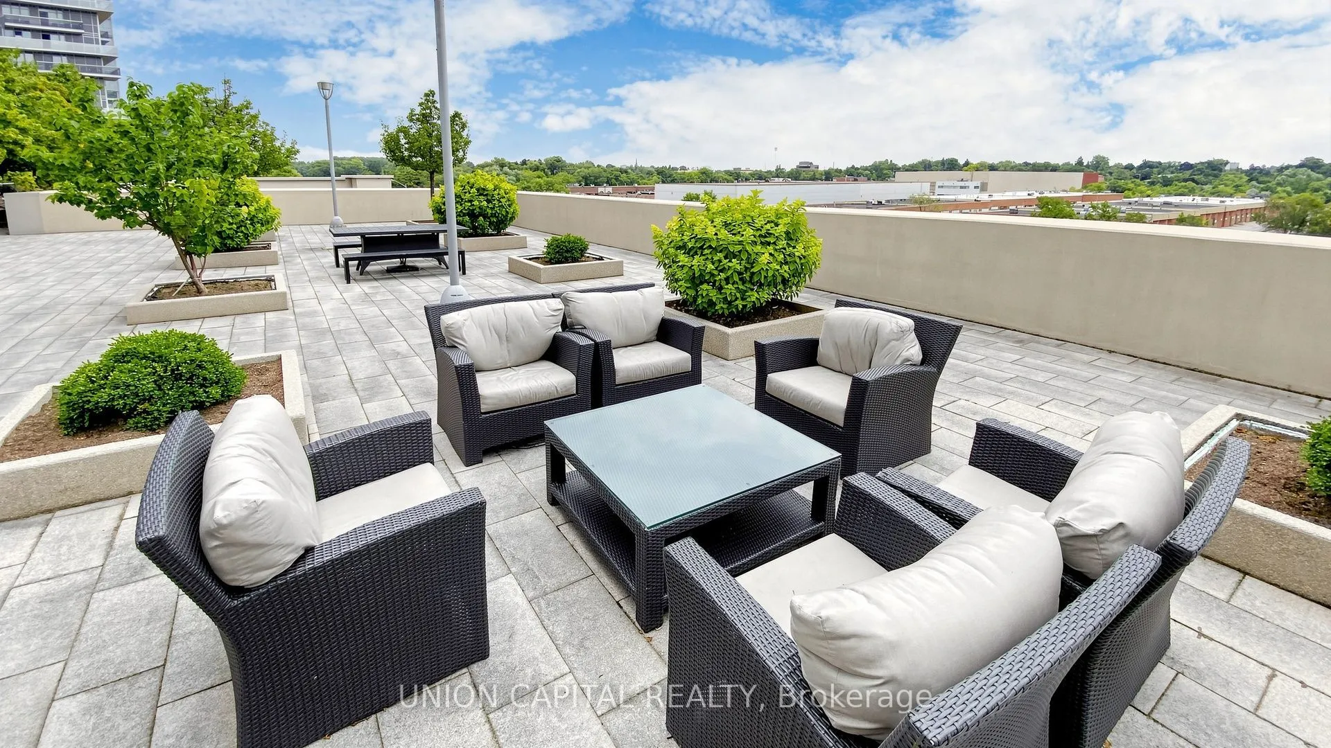 181 Village Green Square #214