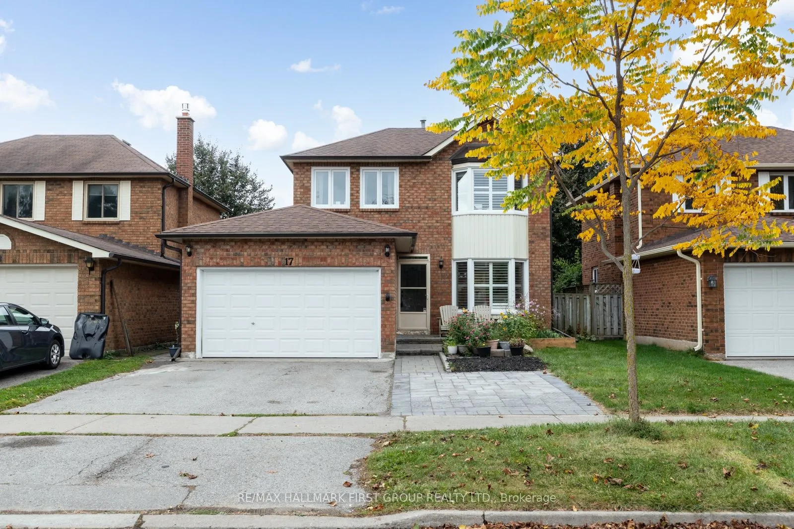 17 Hawkins Crescent