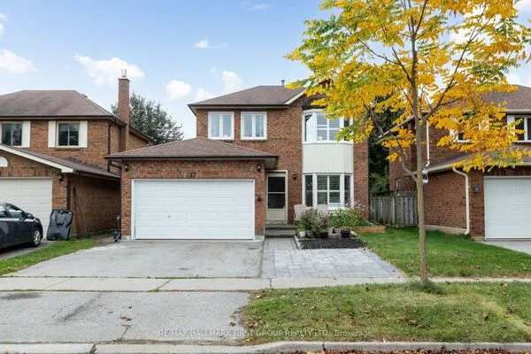 17 Hawkins Crescent