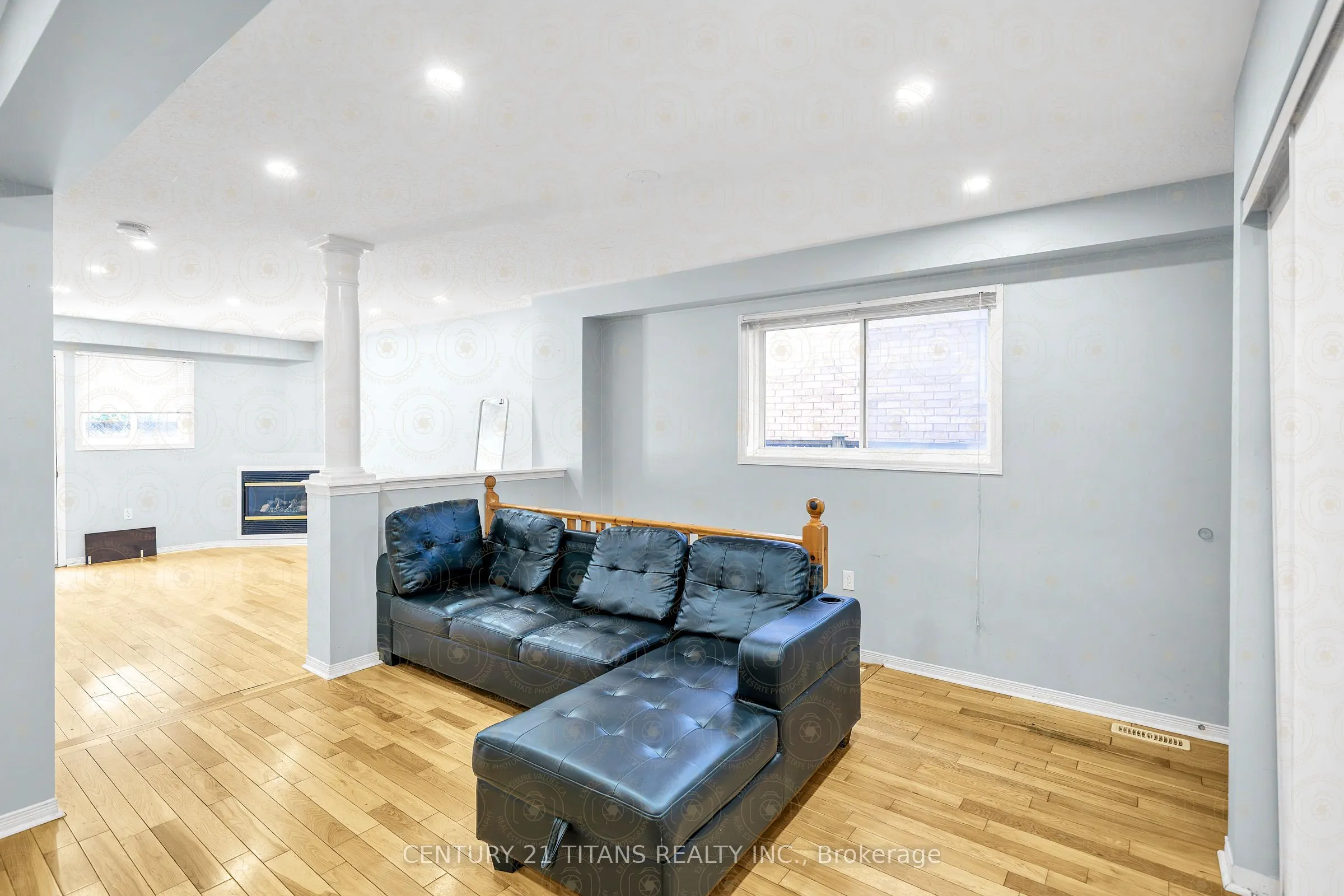 51 Marchwood Crescent