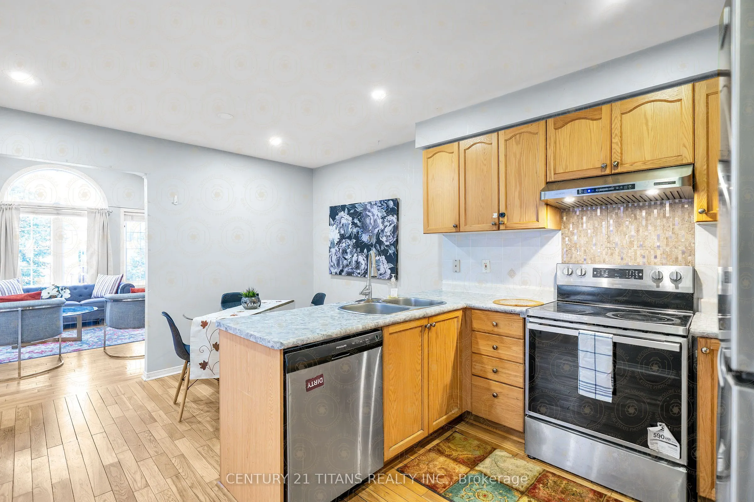 51 Marchwood Crescent