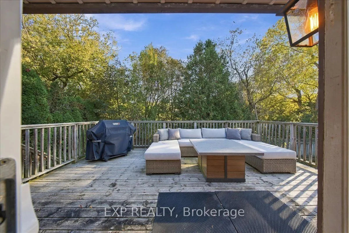 523 Brentwood Avenue