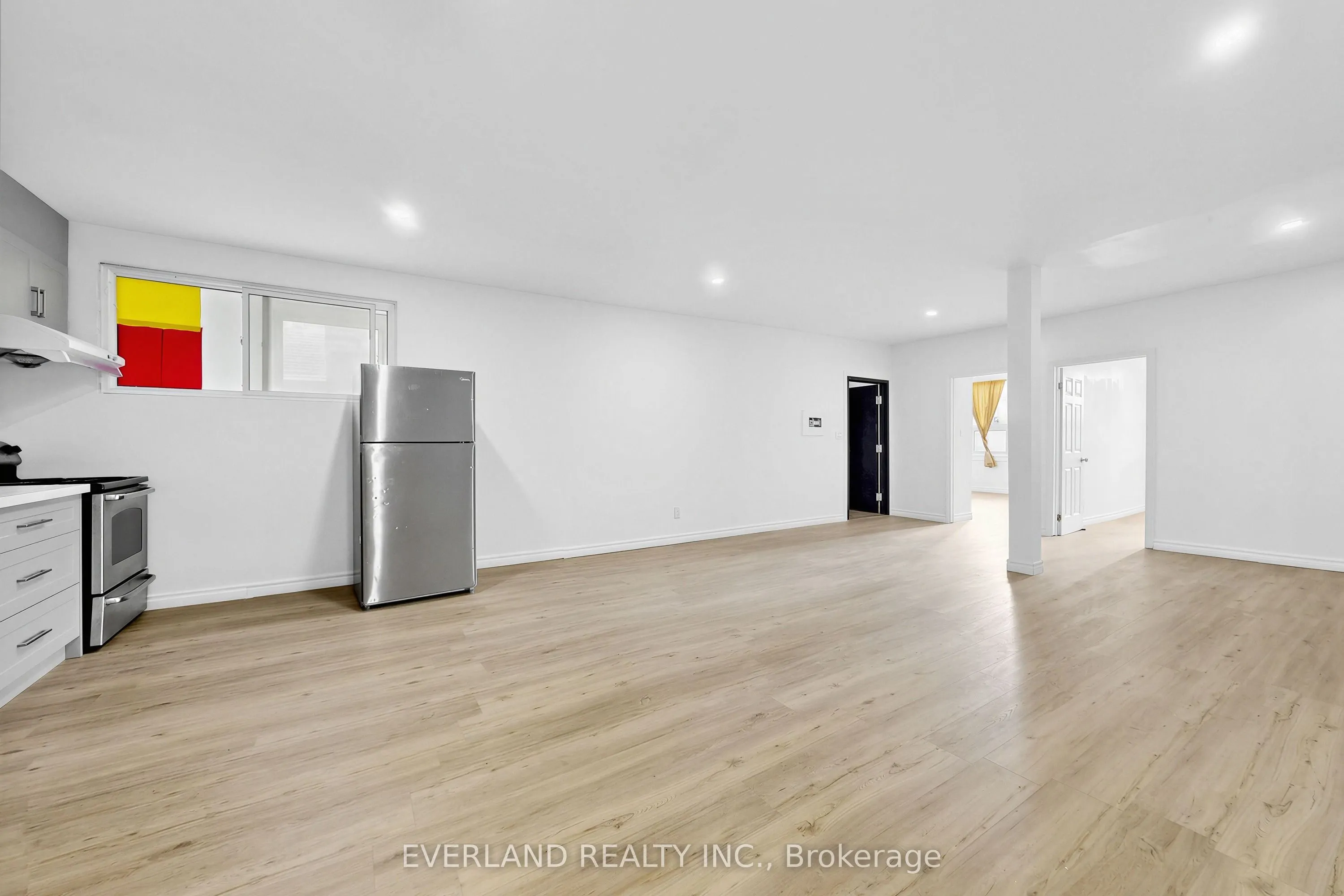 20 King Street E #A