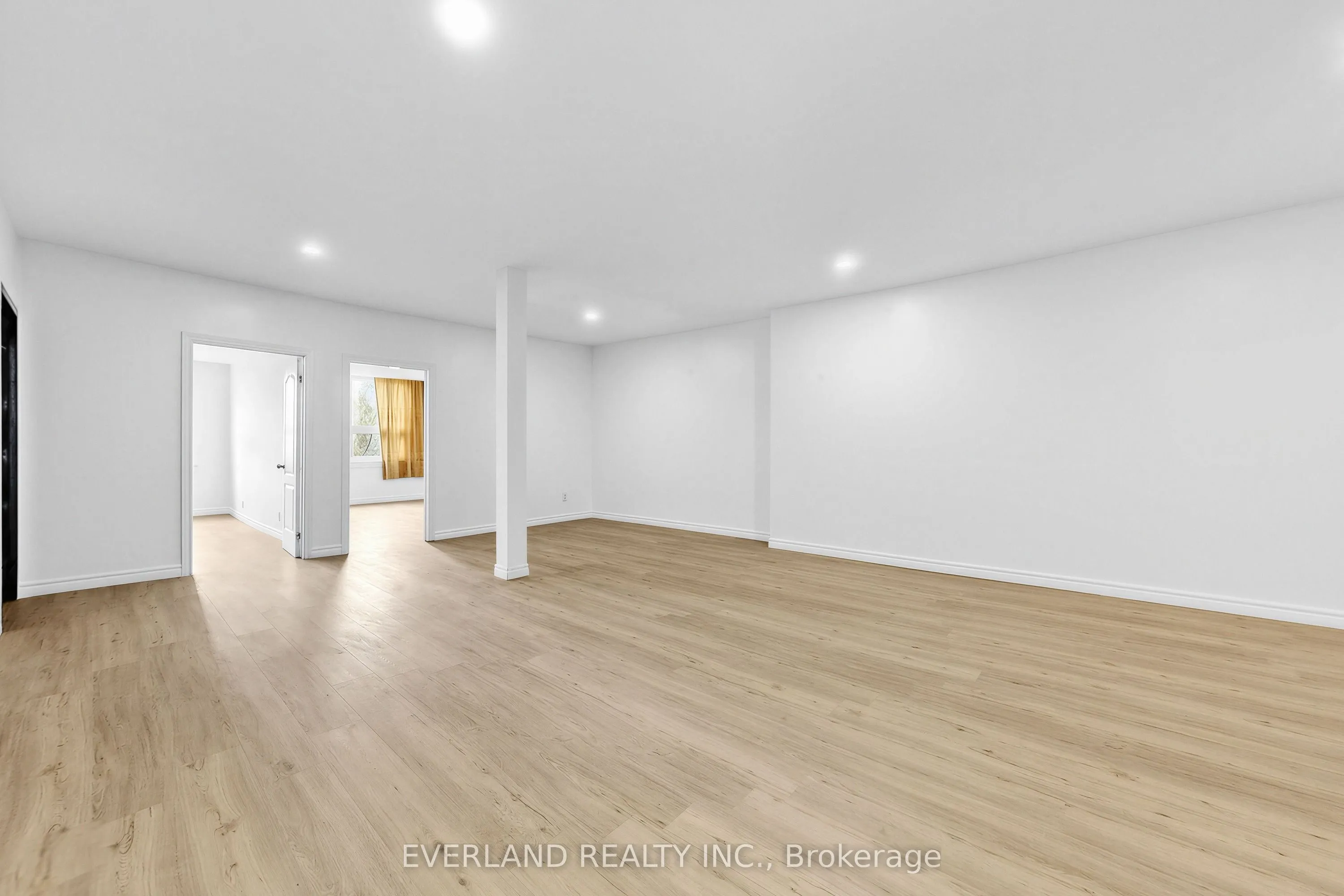 20 King Street E #A