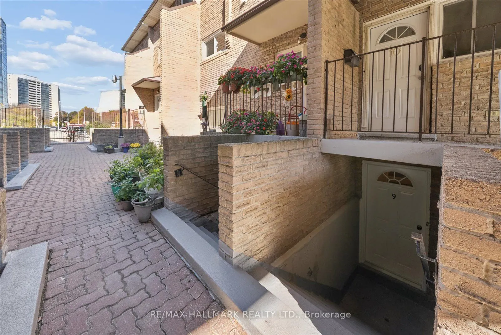 91 Muir Drive #9
