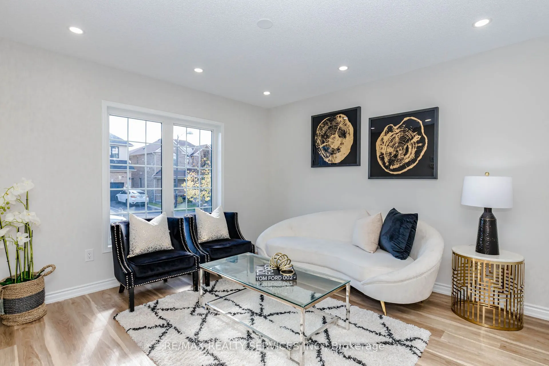 37 Skelton Crescent