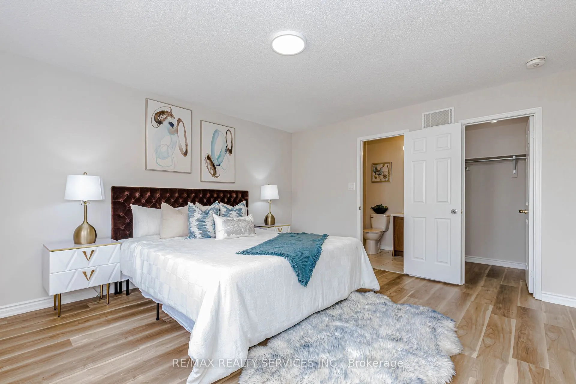 37 Skelton Crescent