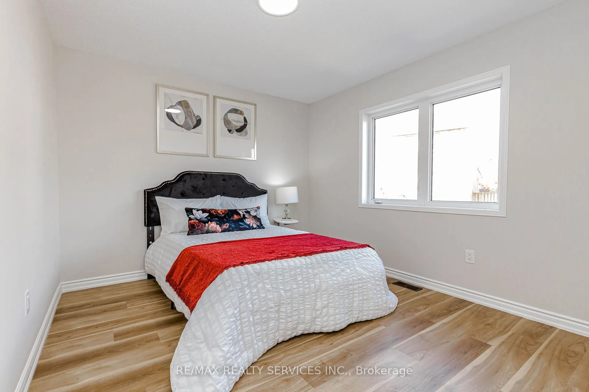 37 Skelton Crescent