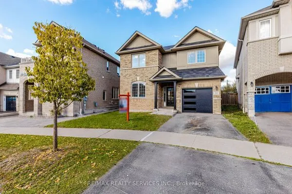 37 Skelton Crescent