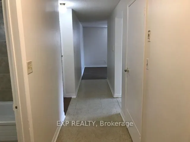 520 Bloor Street E #8