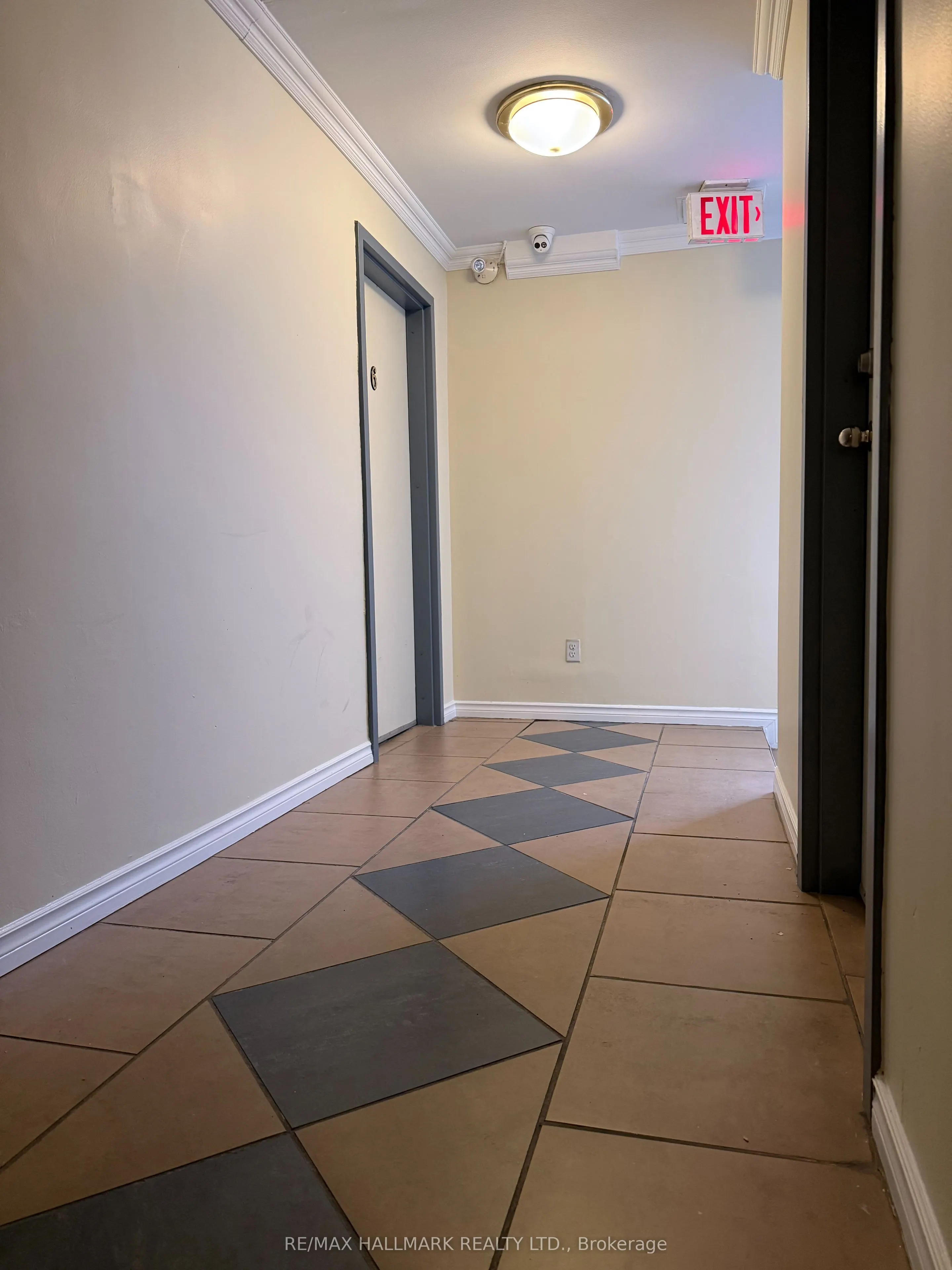 2881 Lawrence Street #6