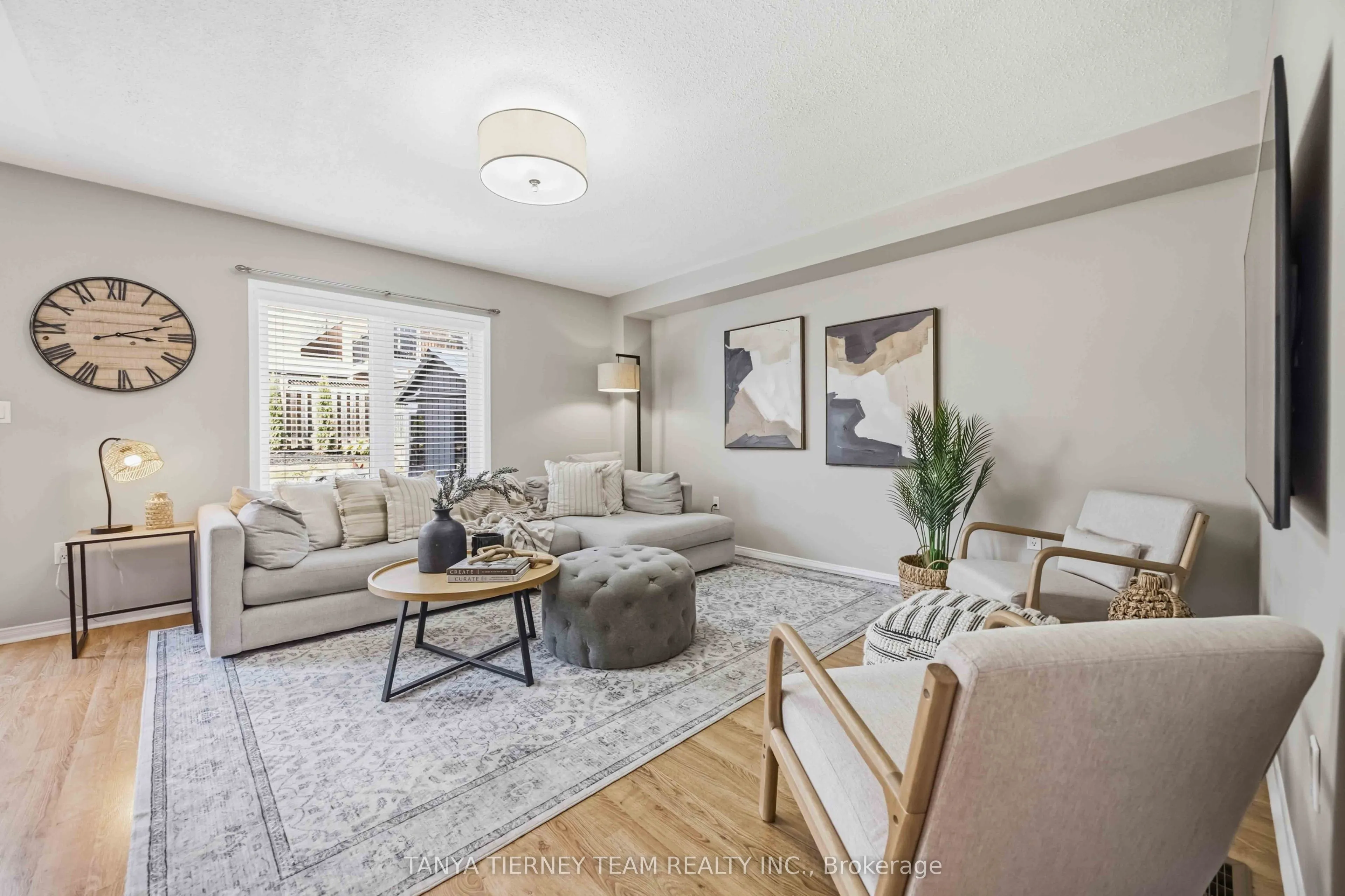 828 Taggart Crescent