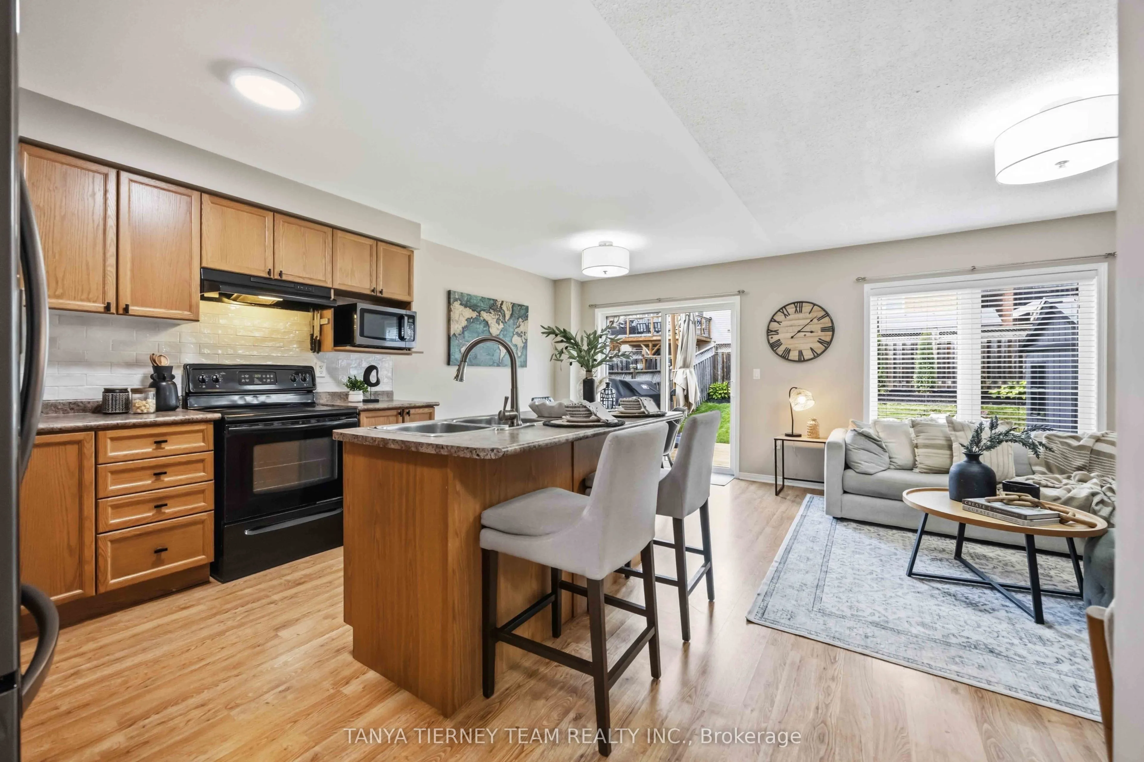 828 Taggart Crescent