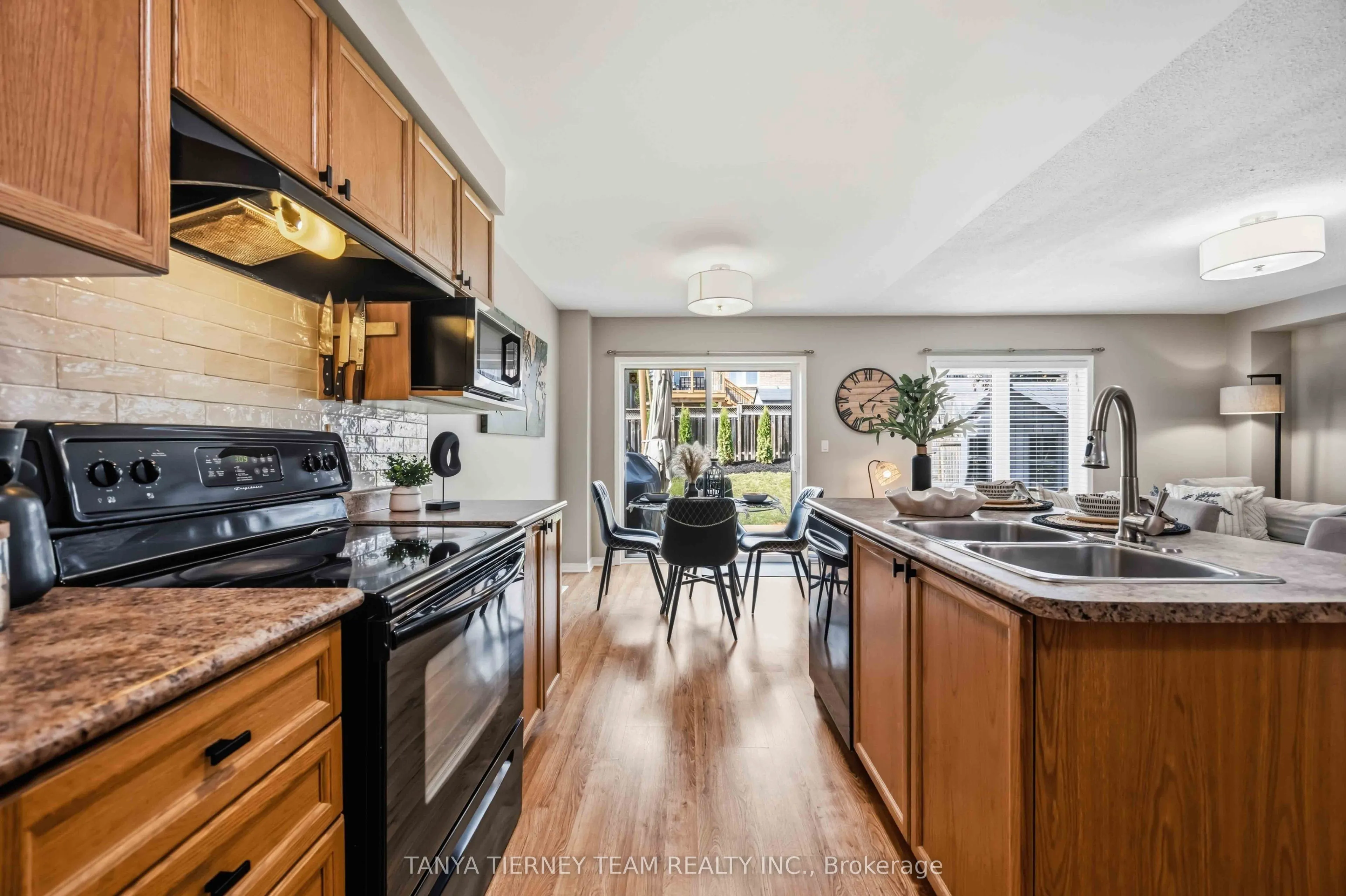 828 Taggart Crescent