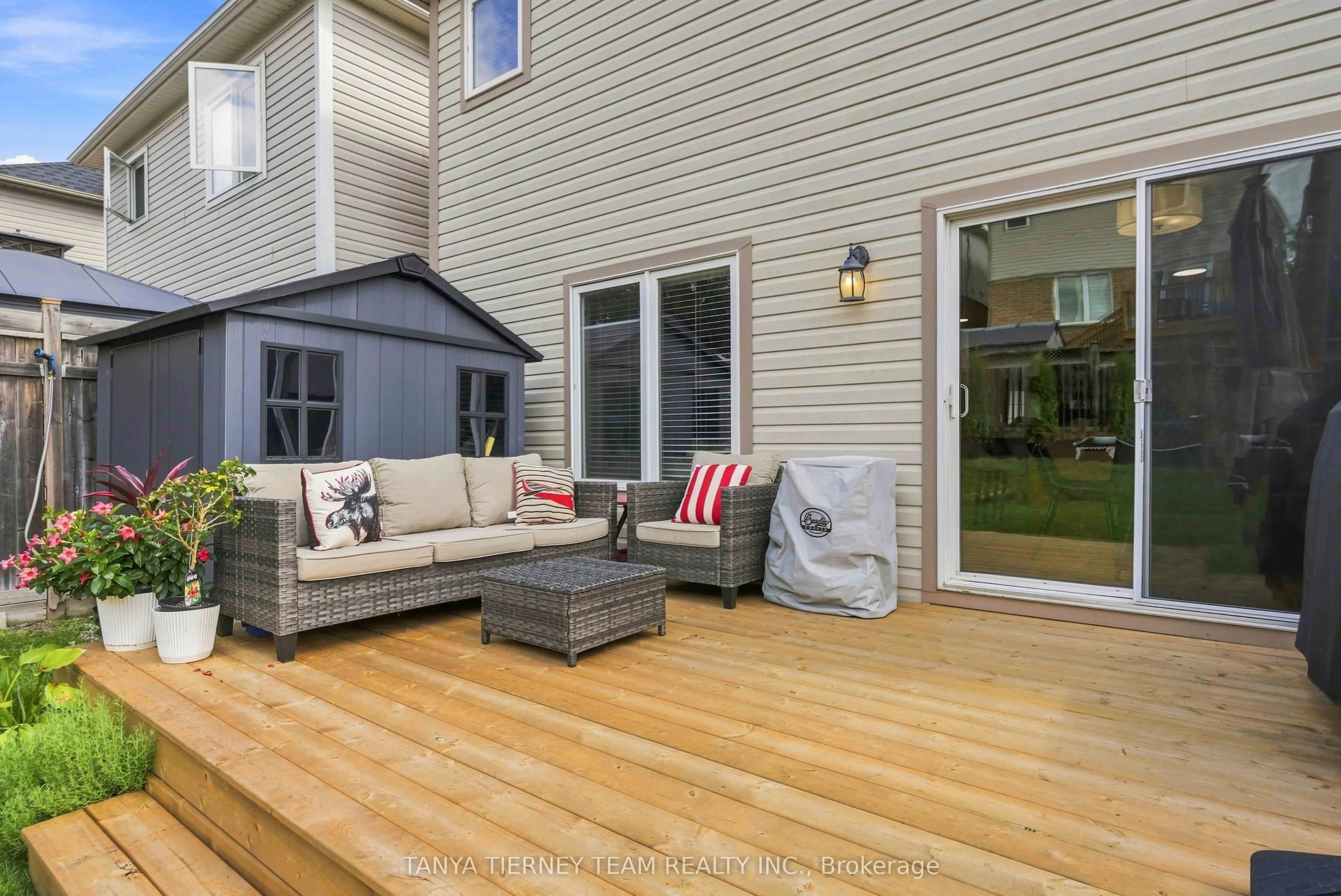 828 Taggart Crescent