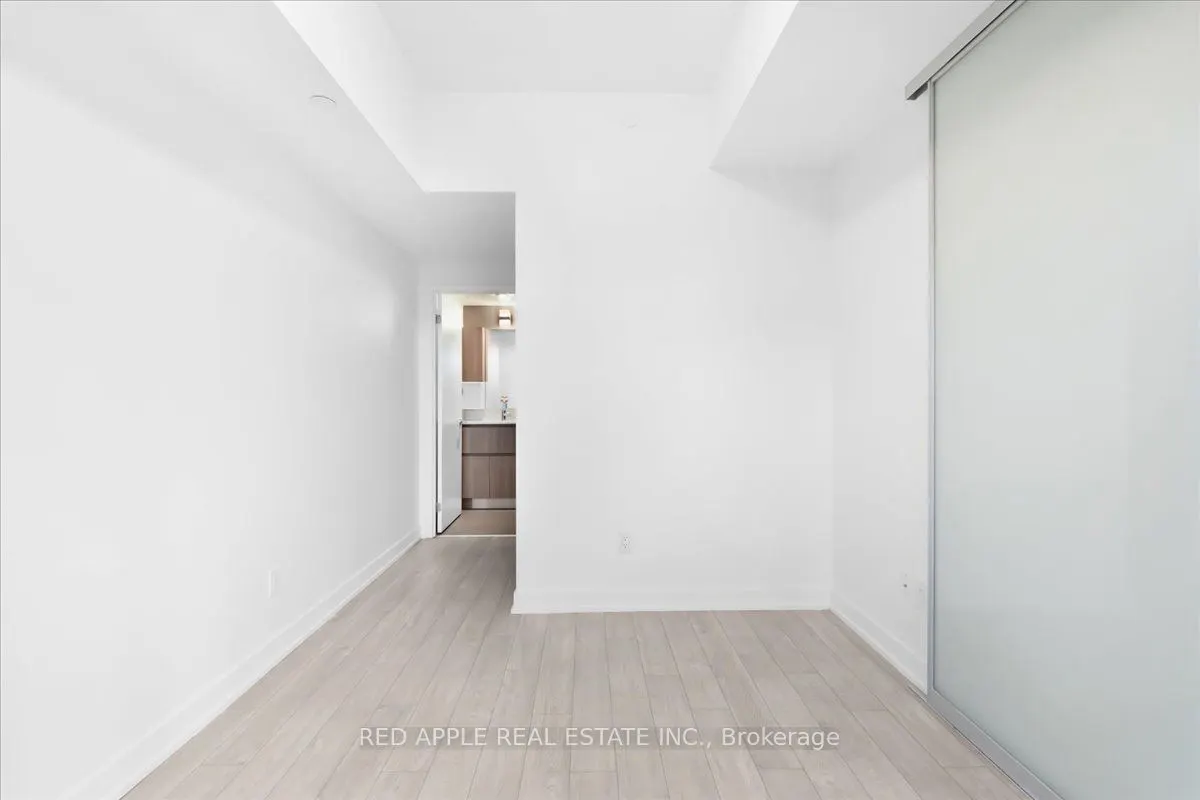 30 Baseball Place #207