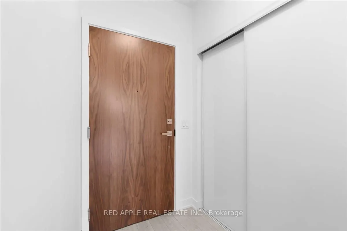 30 Baseball Place #207