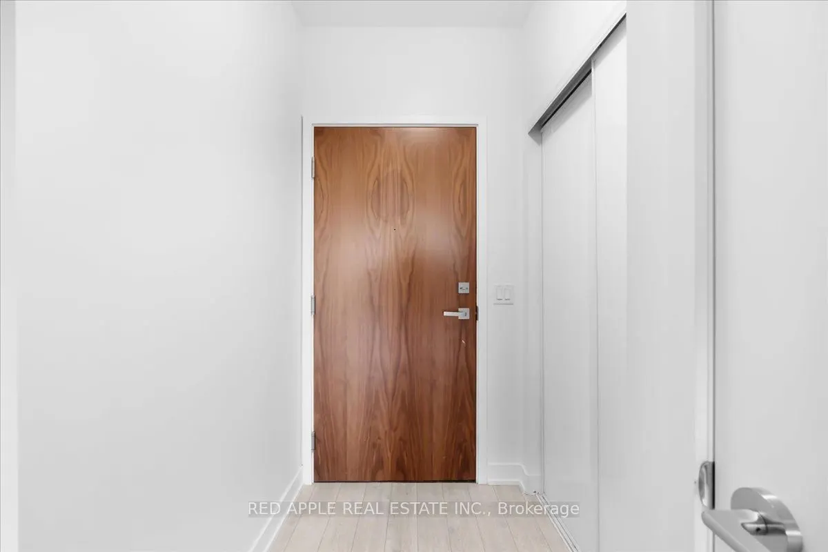 30 Baseball Place #207