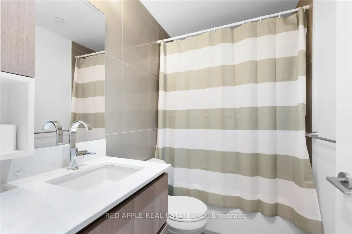 30 Baseball Place #207