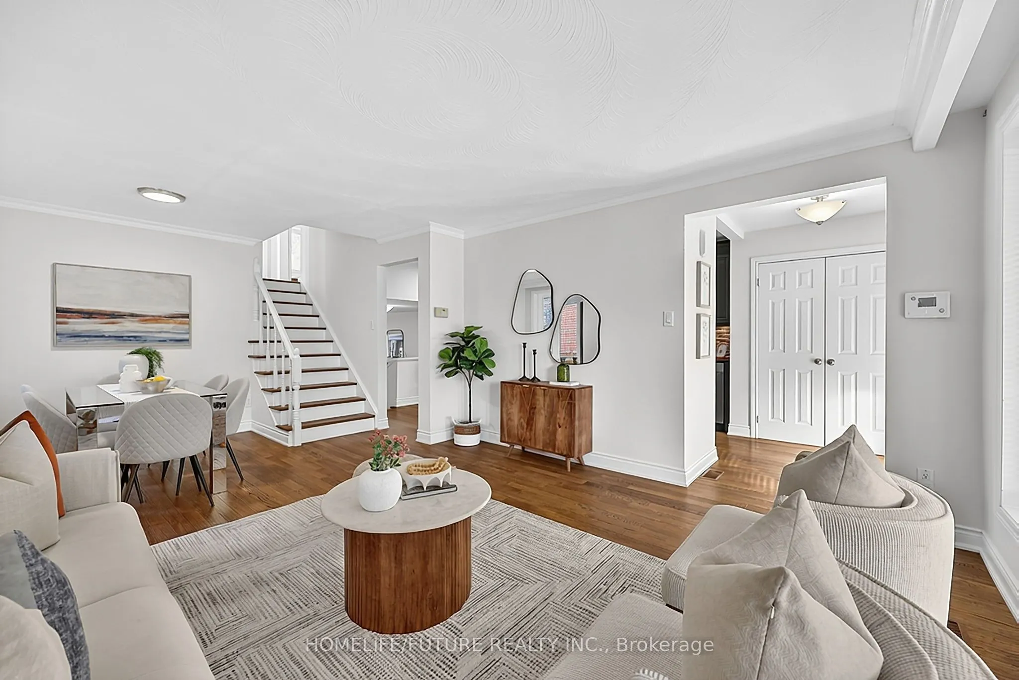 18 Ivan Road
