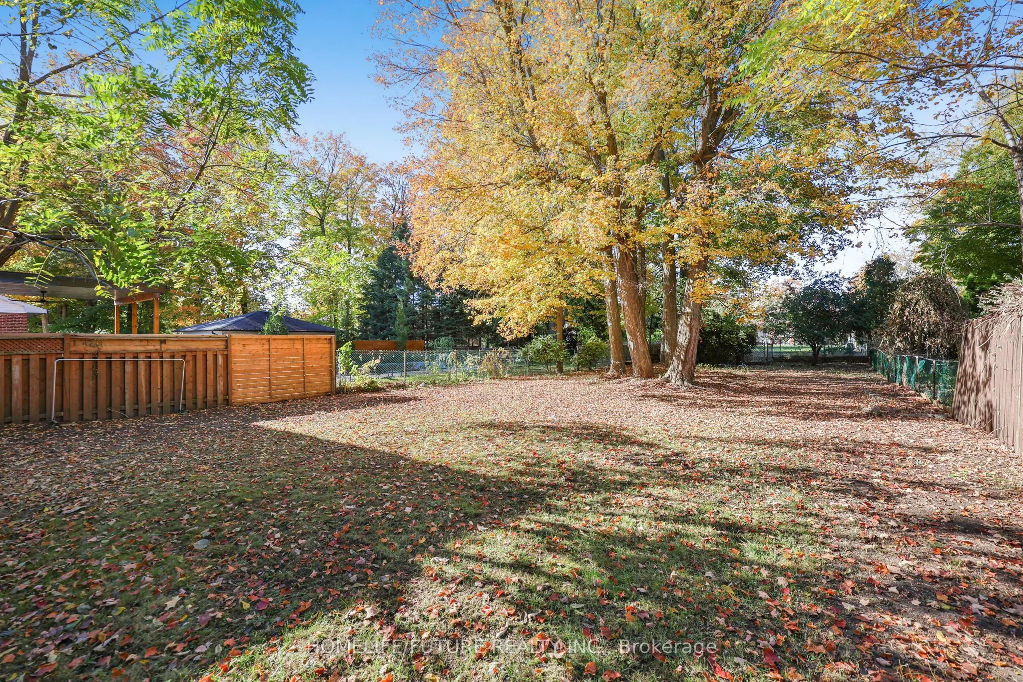 18 Ivan Road