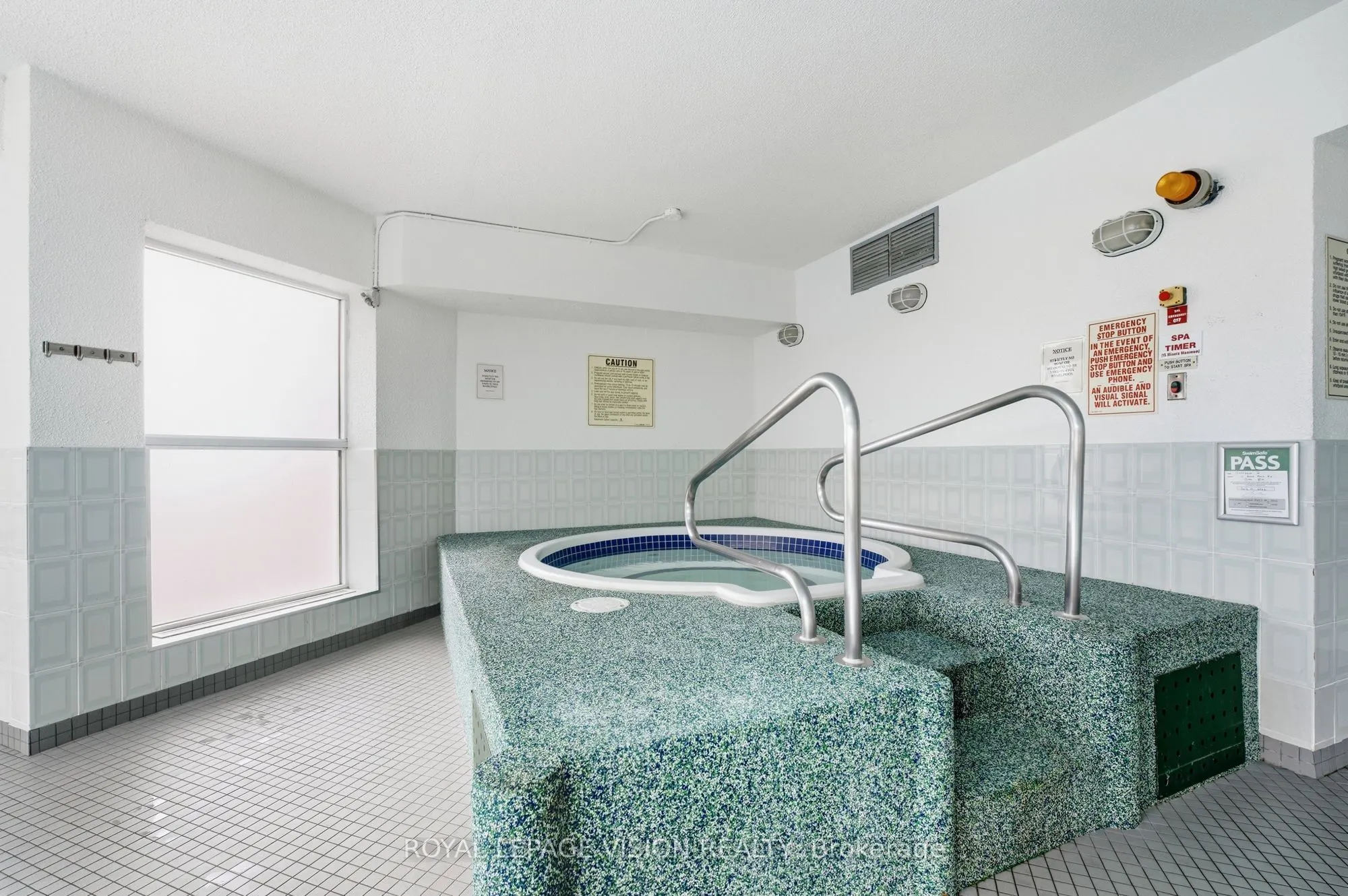 10 Dean Park Road #319