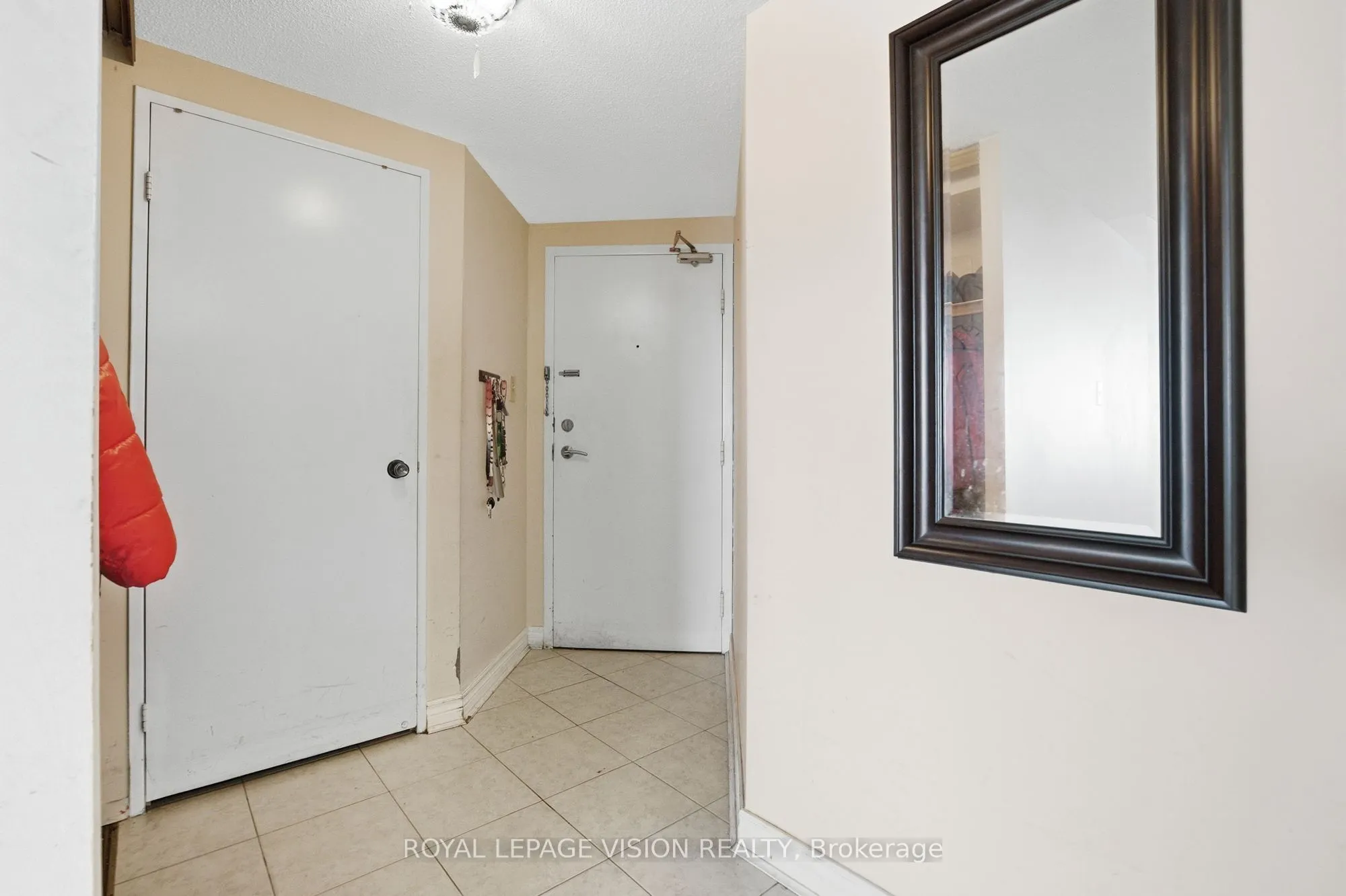 10 Dean Park Road #319