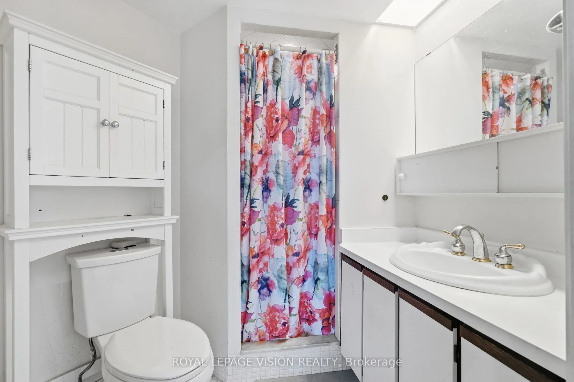 10 Dean Park Road #319