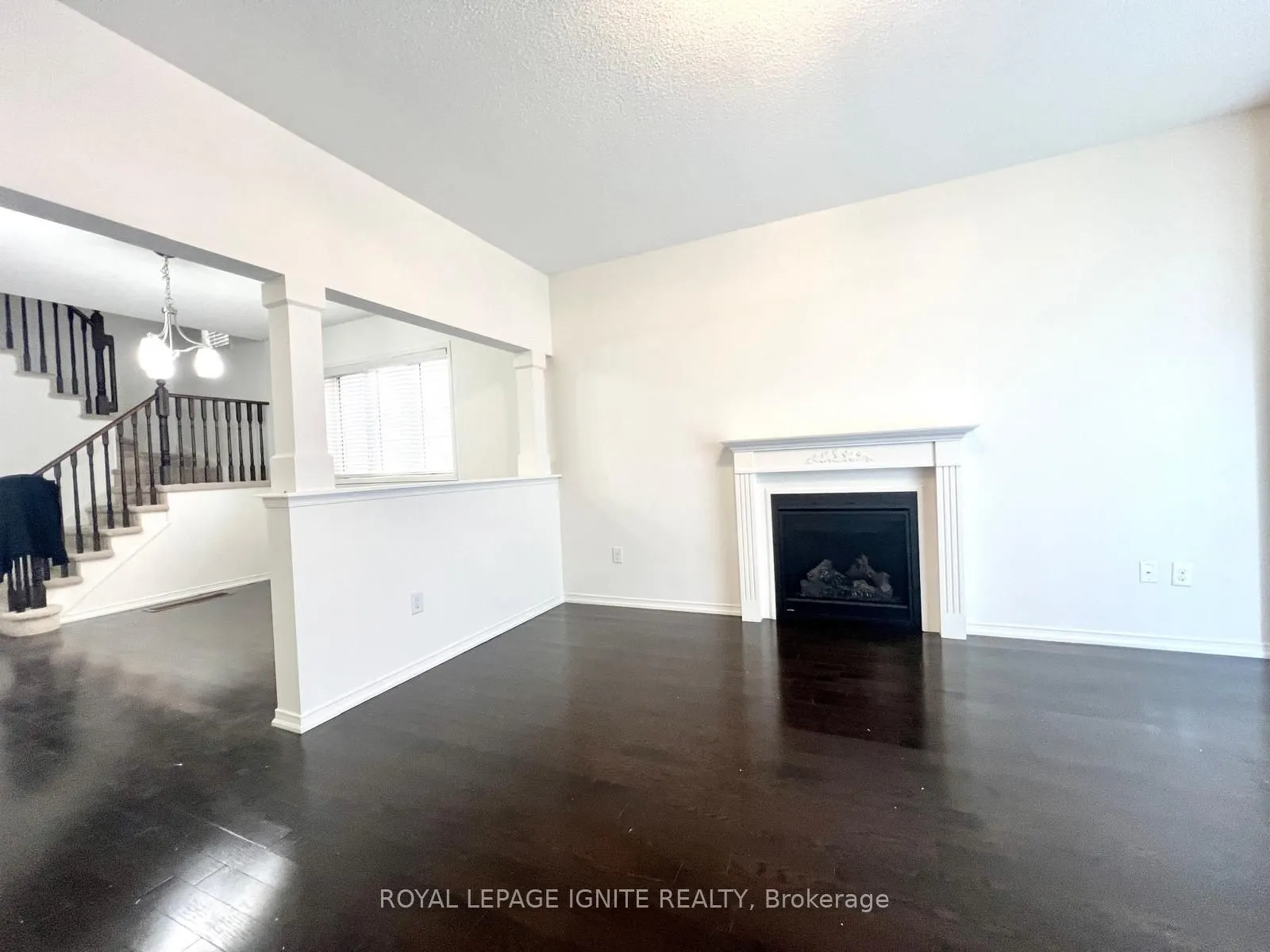 33 Ainsbury Avenue