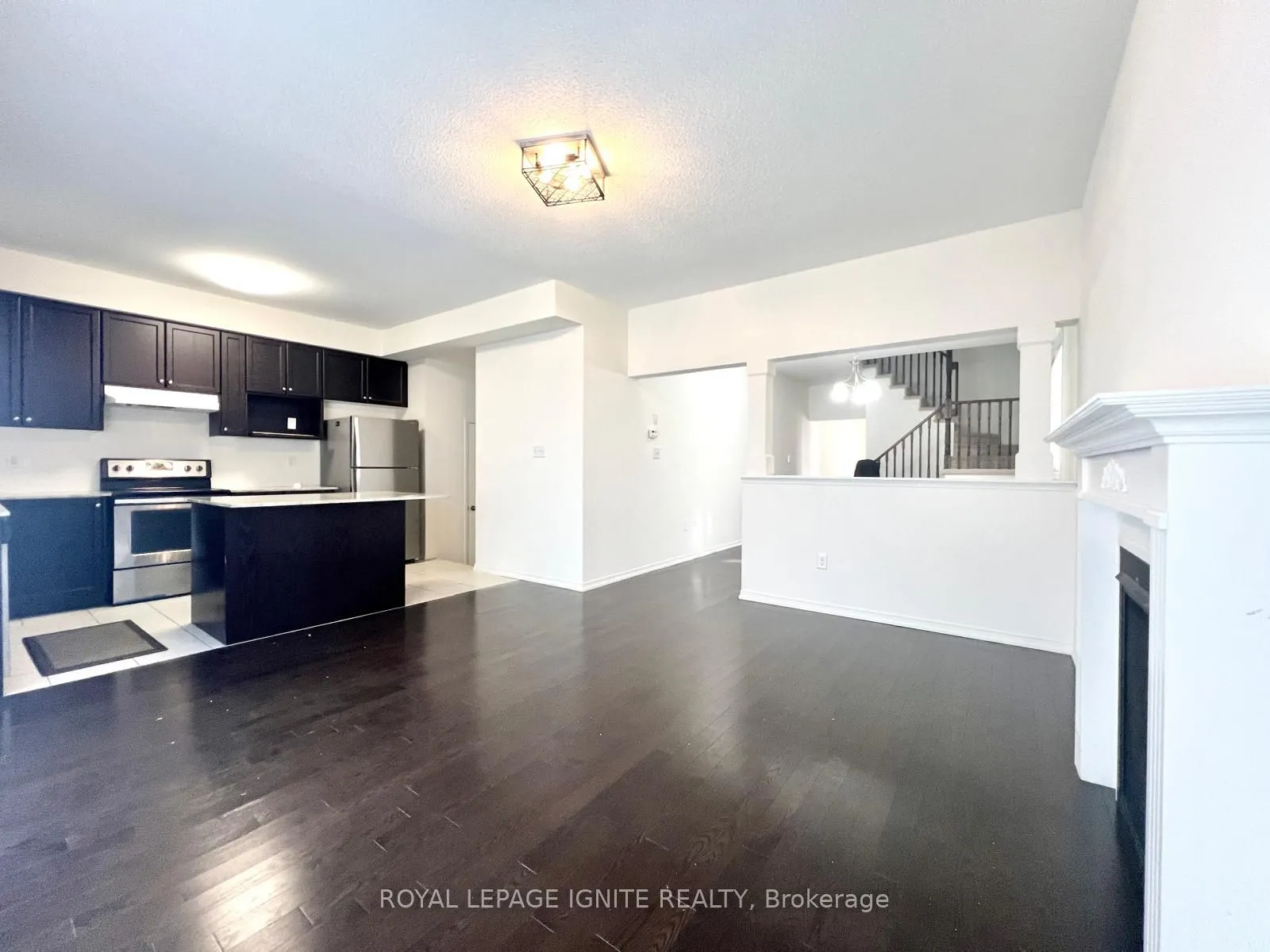 33 Ainsbury Avenue