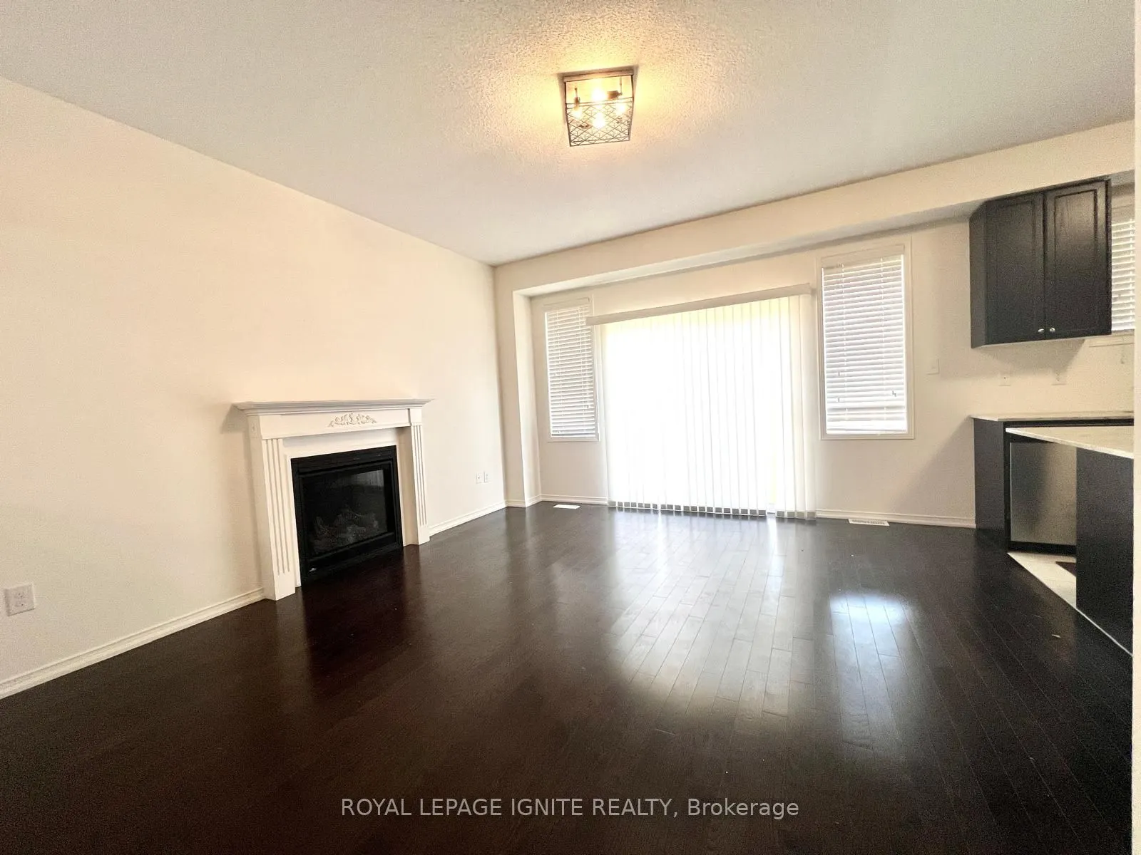 33 Ainsbury Avenue