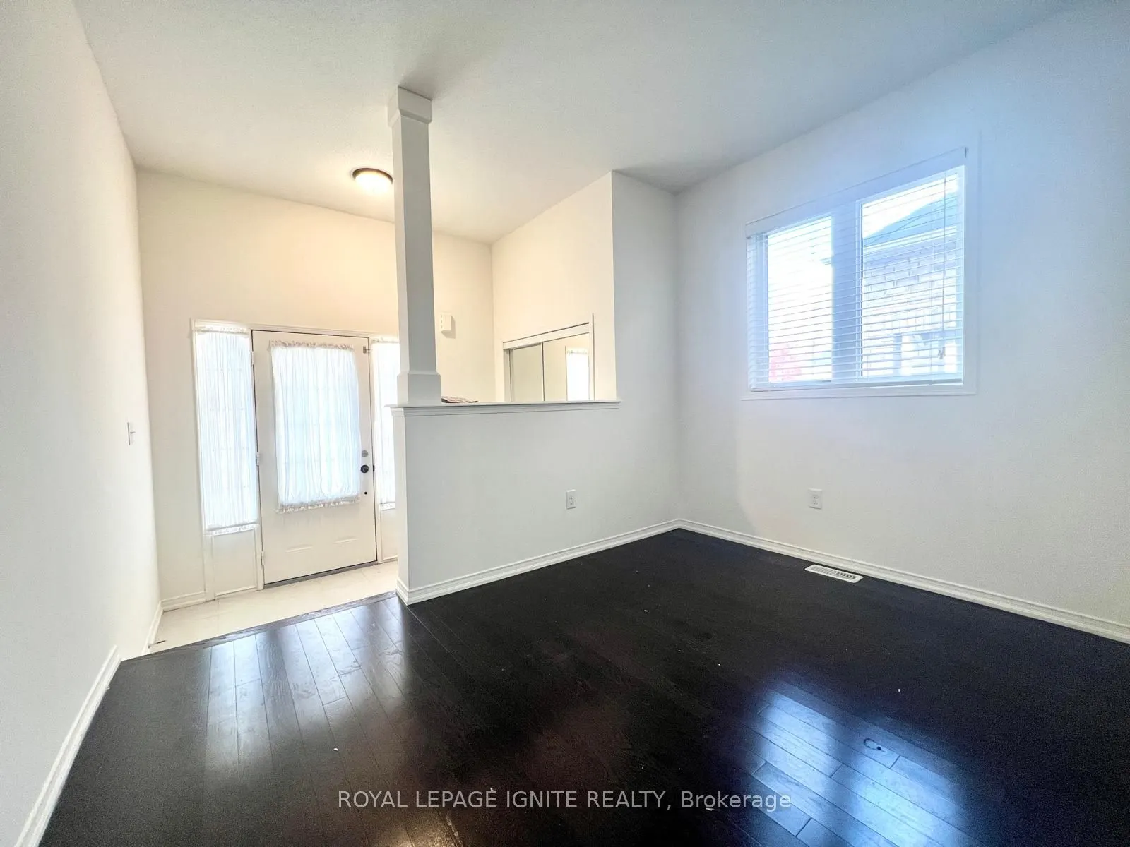 33 Ainsbury Avenue