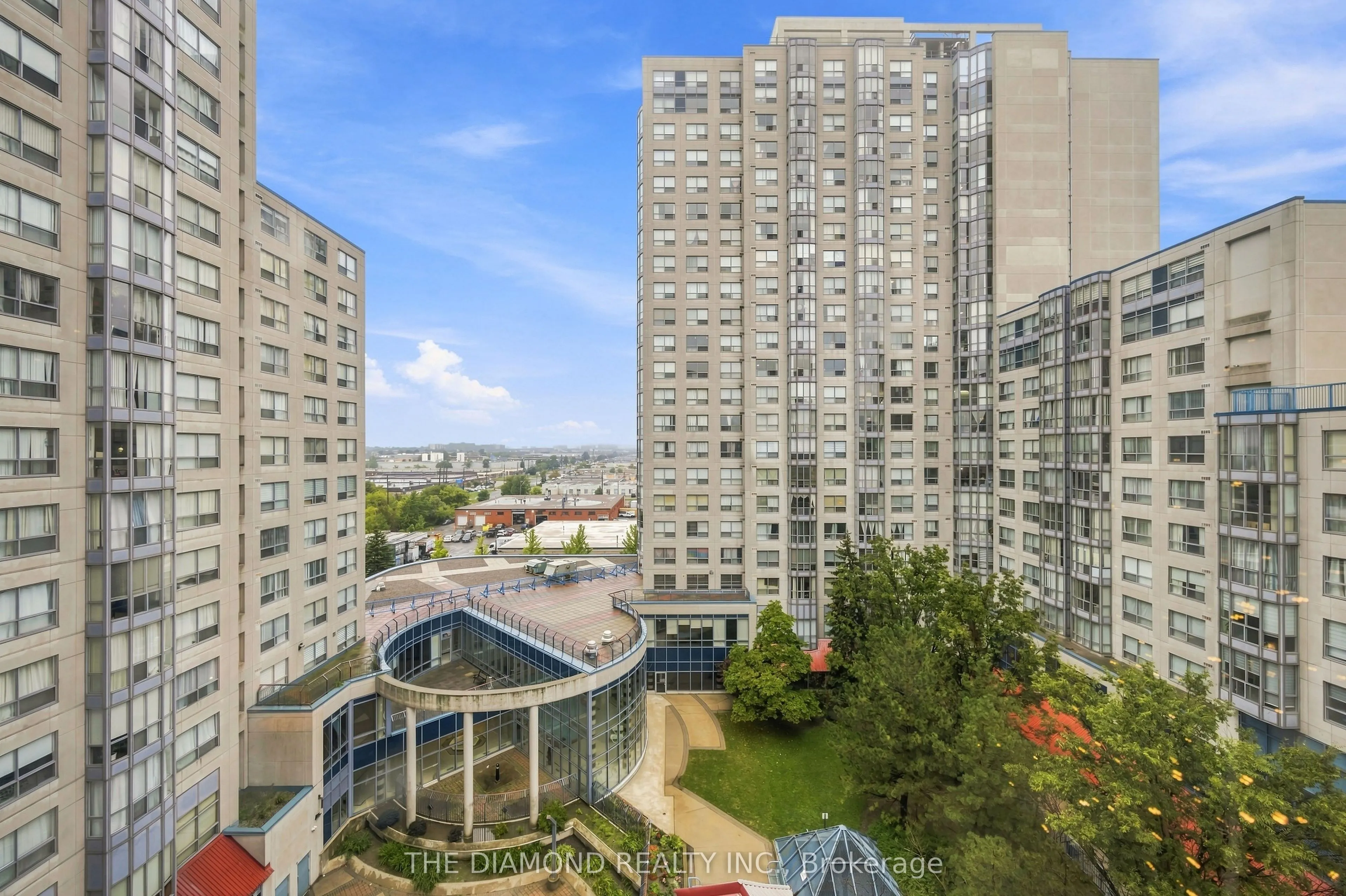 2550 Lawrence Avenue E #816