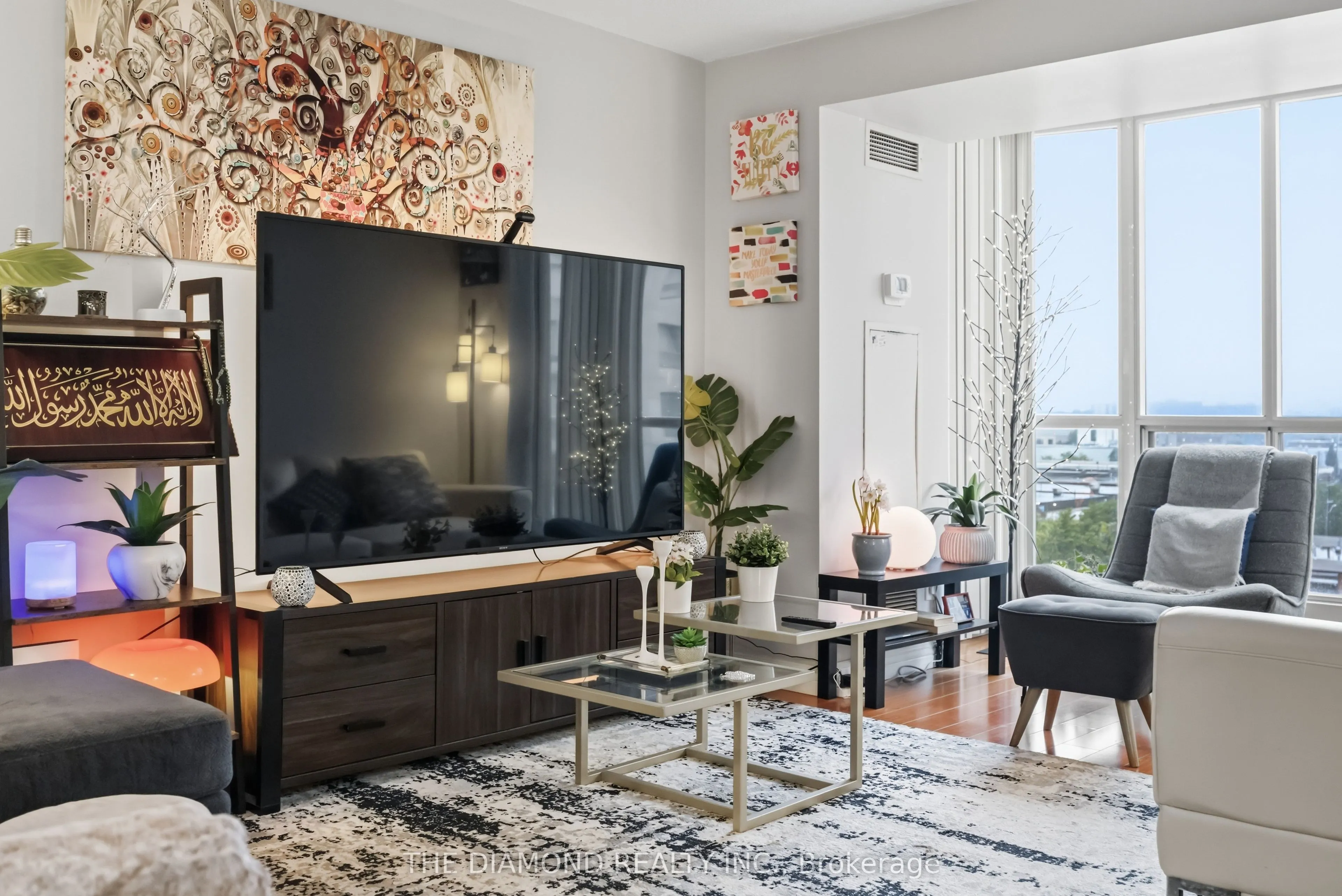 2550 Lawrence Avenue E #816
