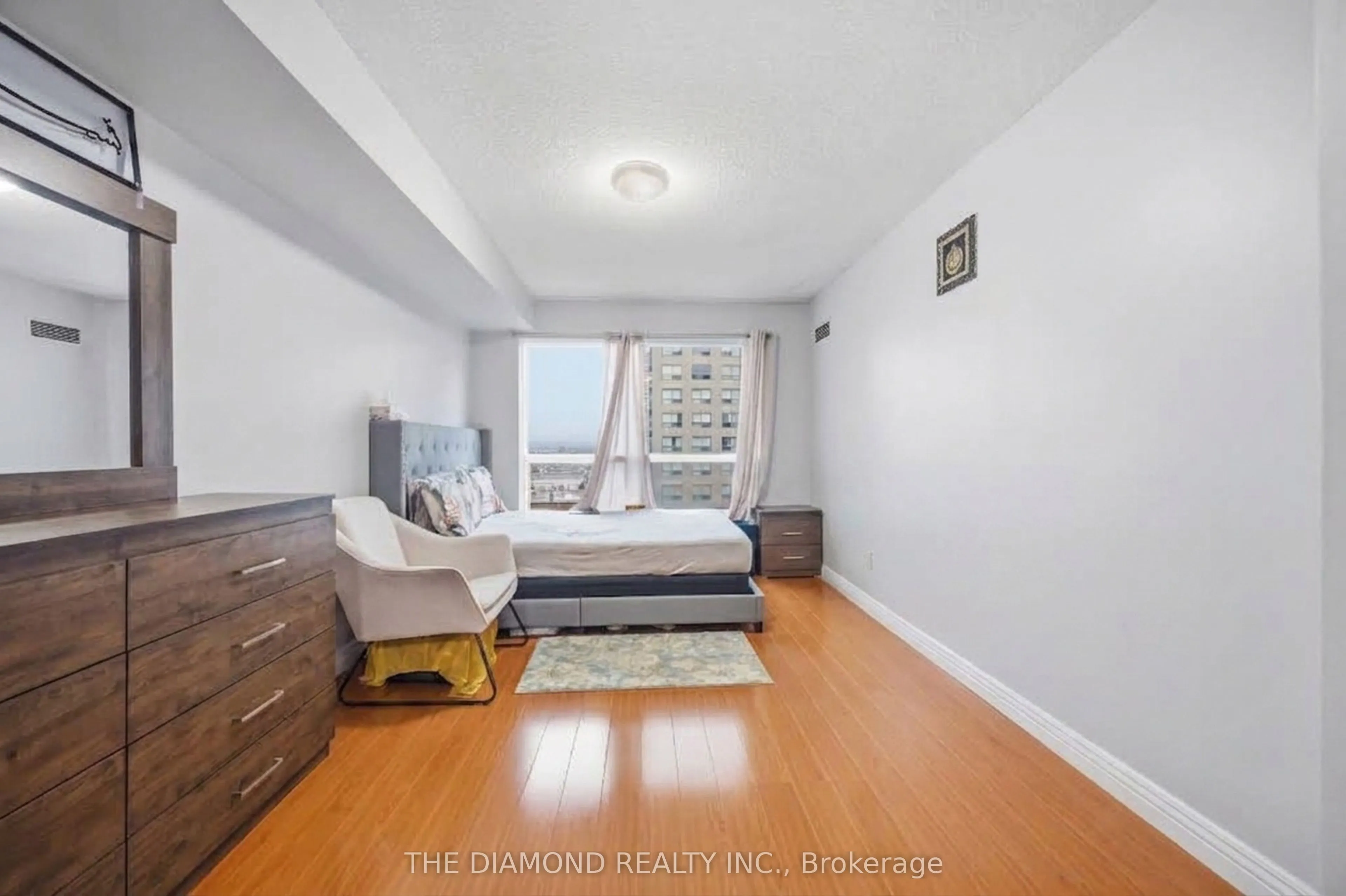 2550 Lawrence Avenue E #816