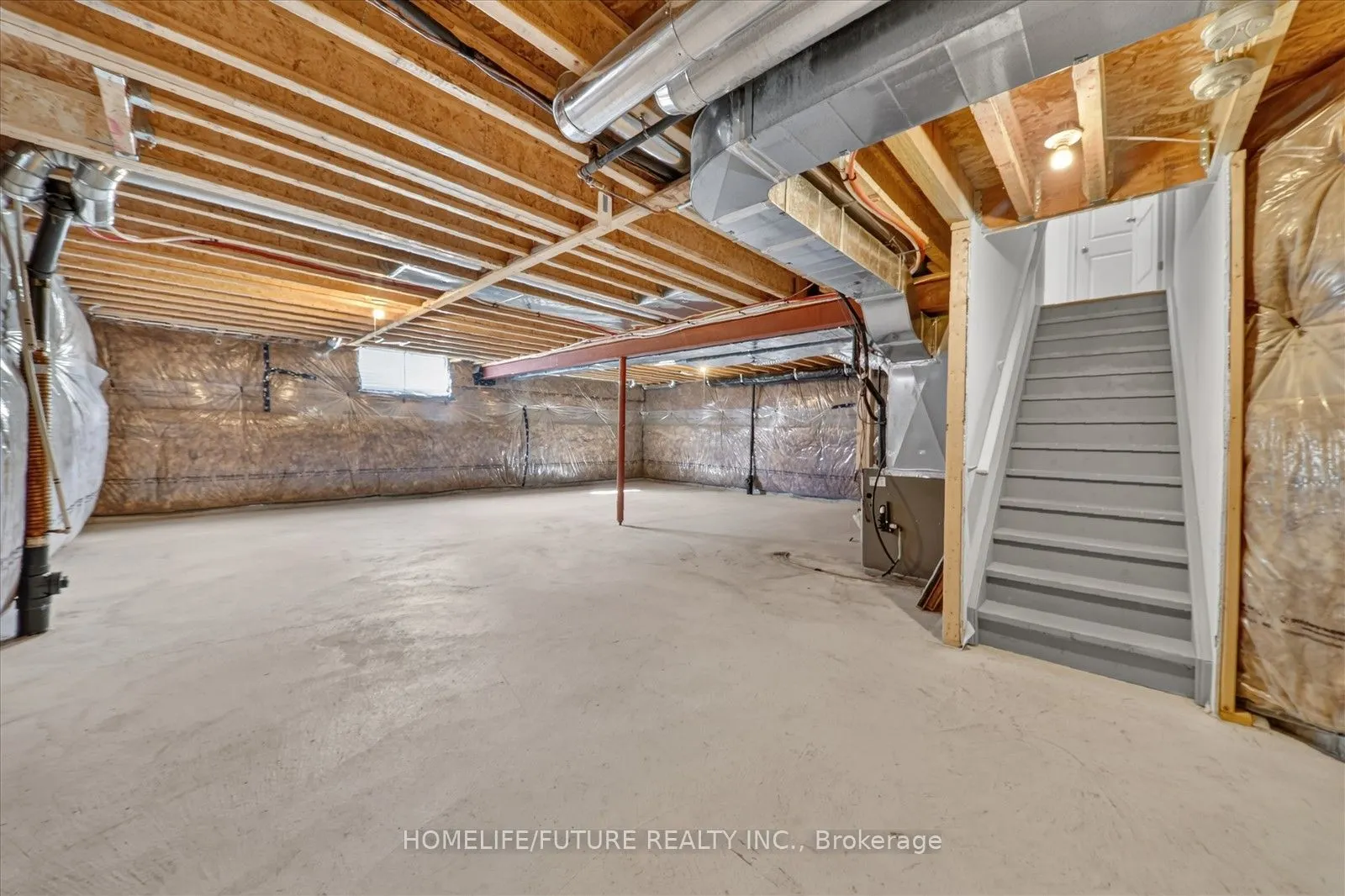 2548 Bandsman Crescent