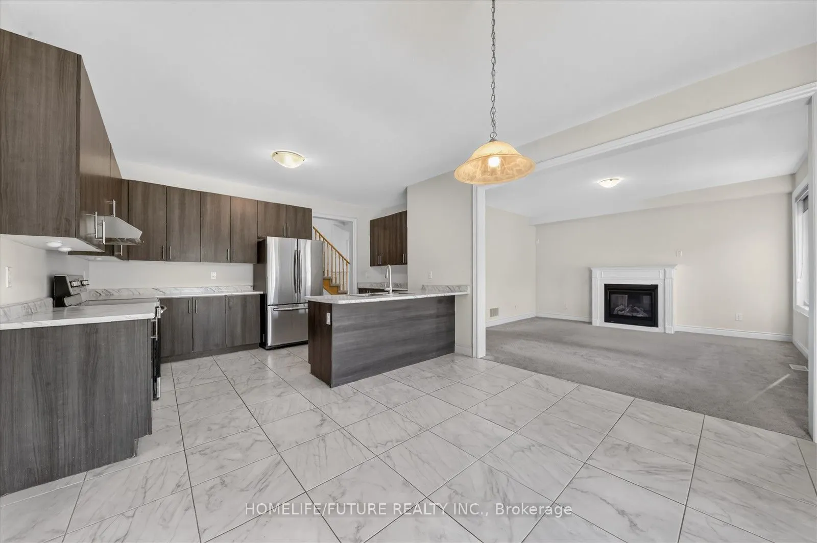 2548 Bandsman Crescent