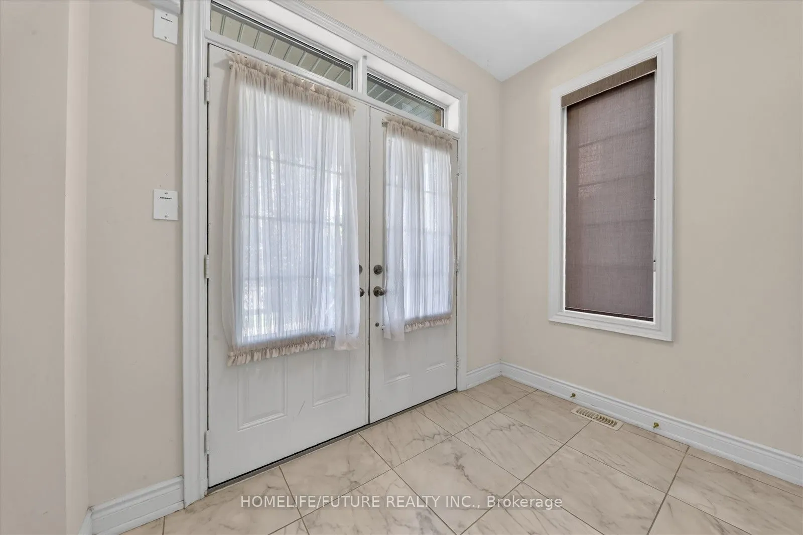 2548 Bandsman Crescent