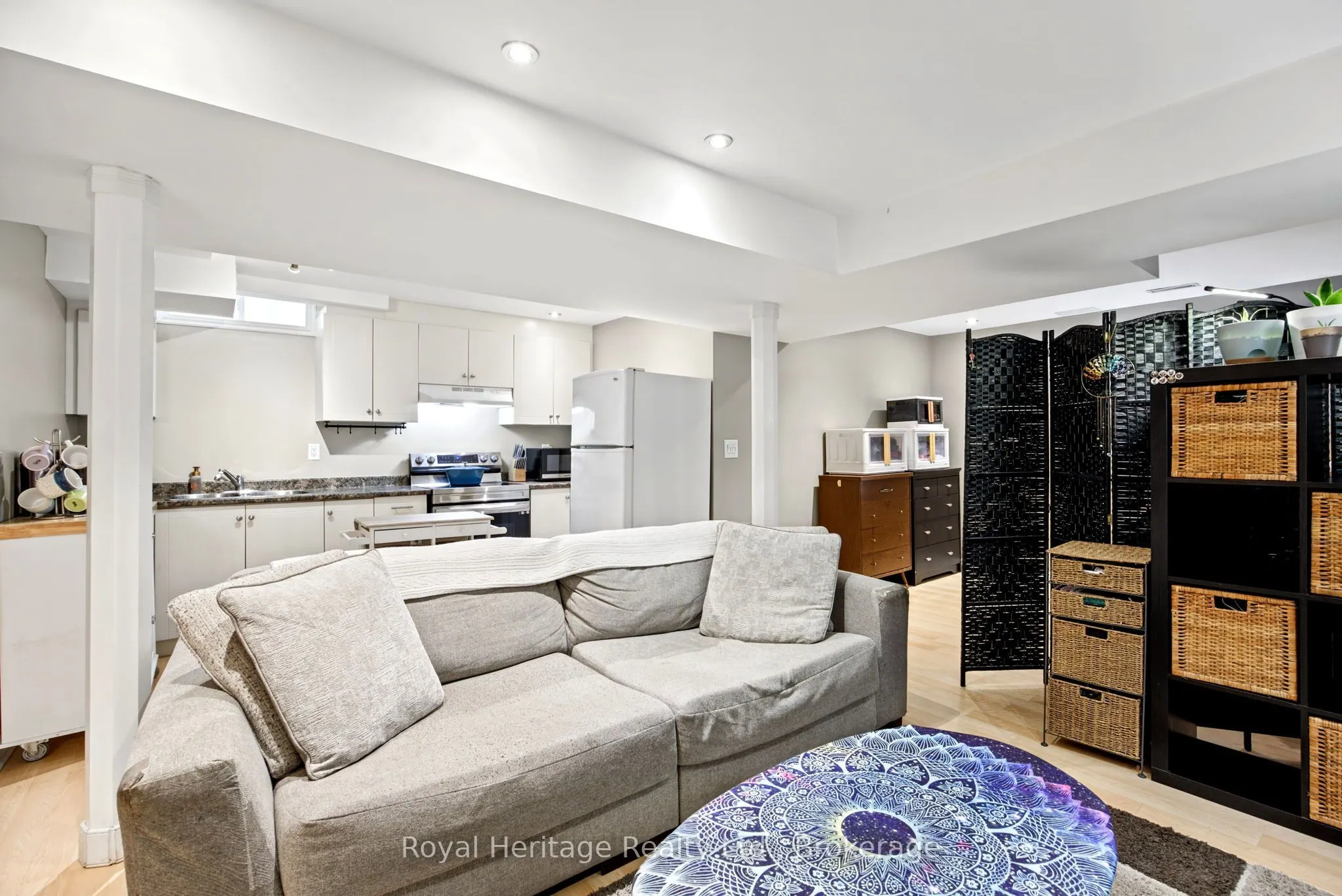65 Cranborne Crescent