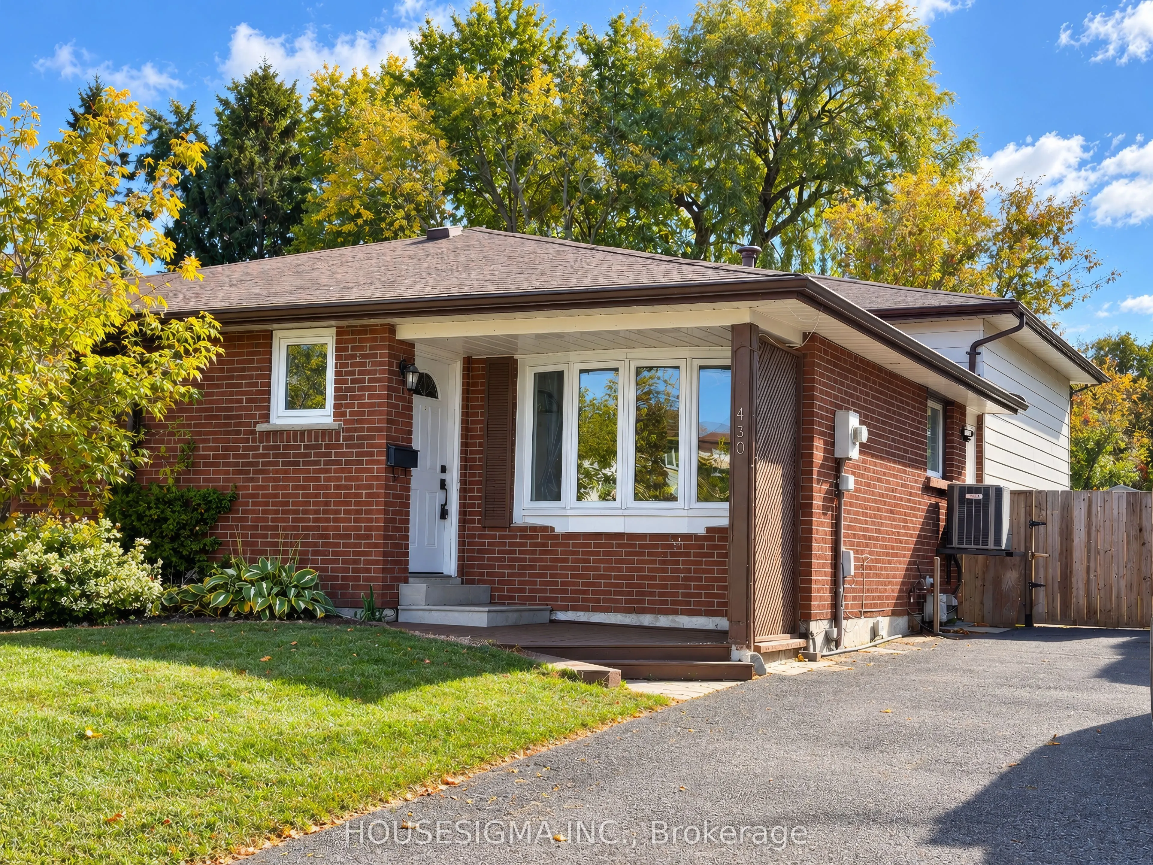 430 Harcourt Drive