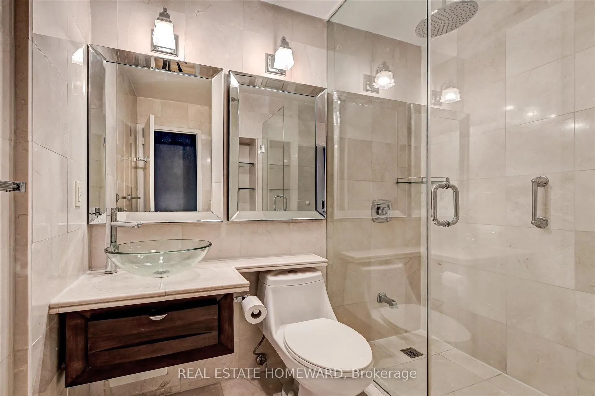 123 Woodbine Avenue #322