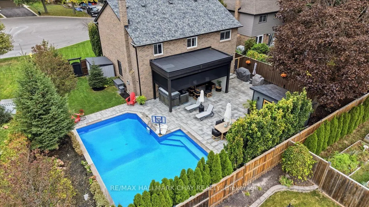 5 Draper Court