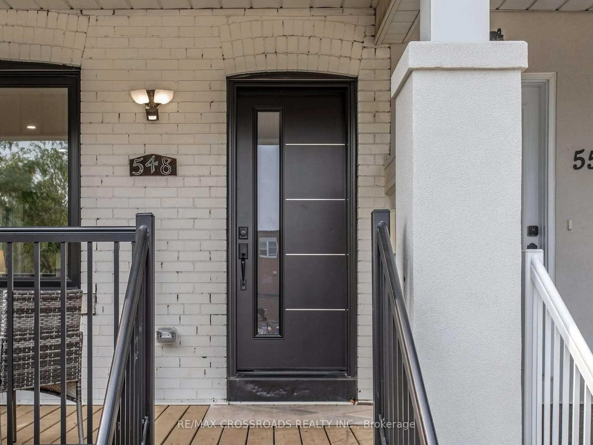 548 Glebeholme Boulevard