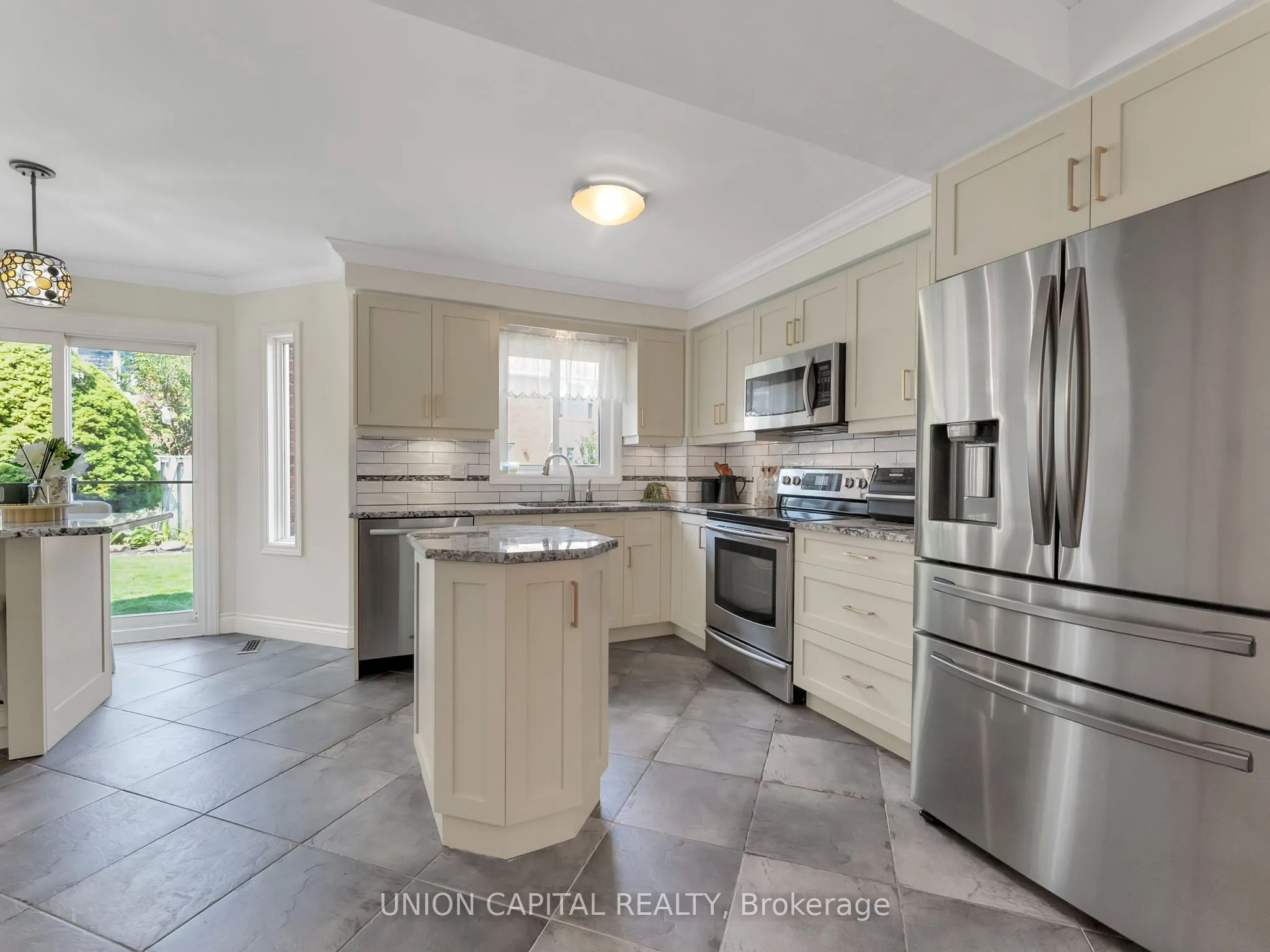 772 Pebble Court