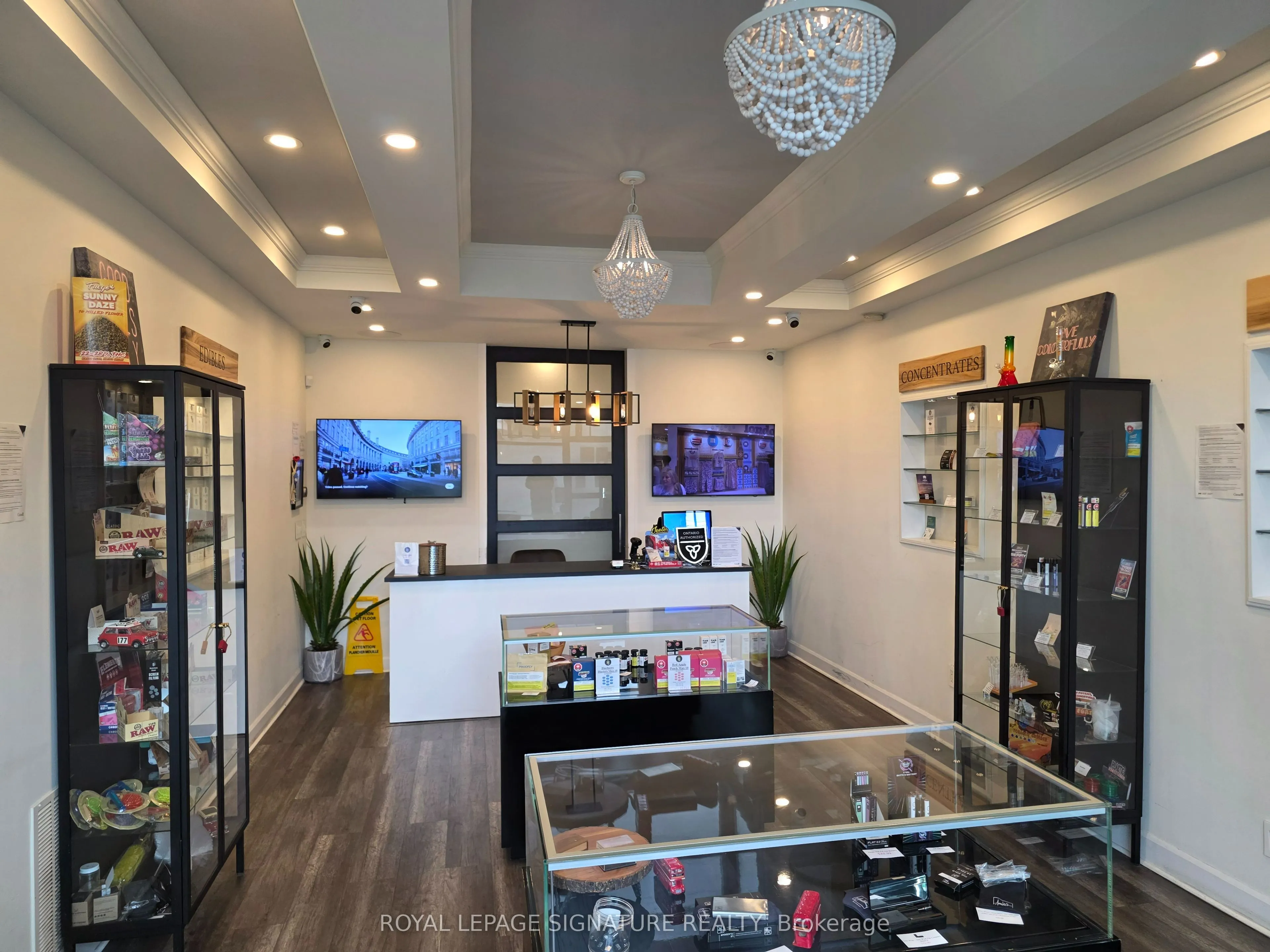 458 Kingston Road
