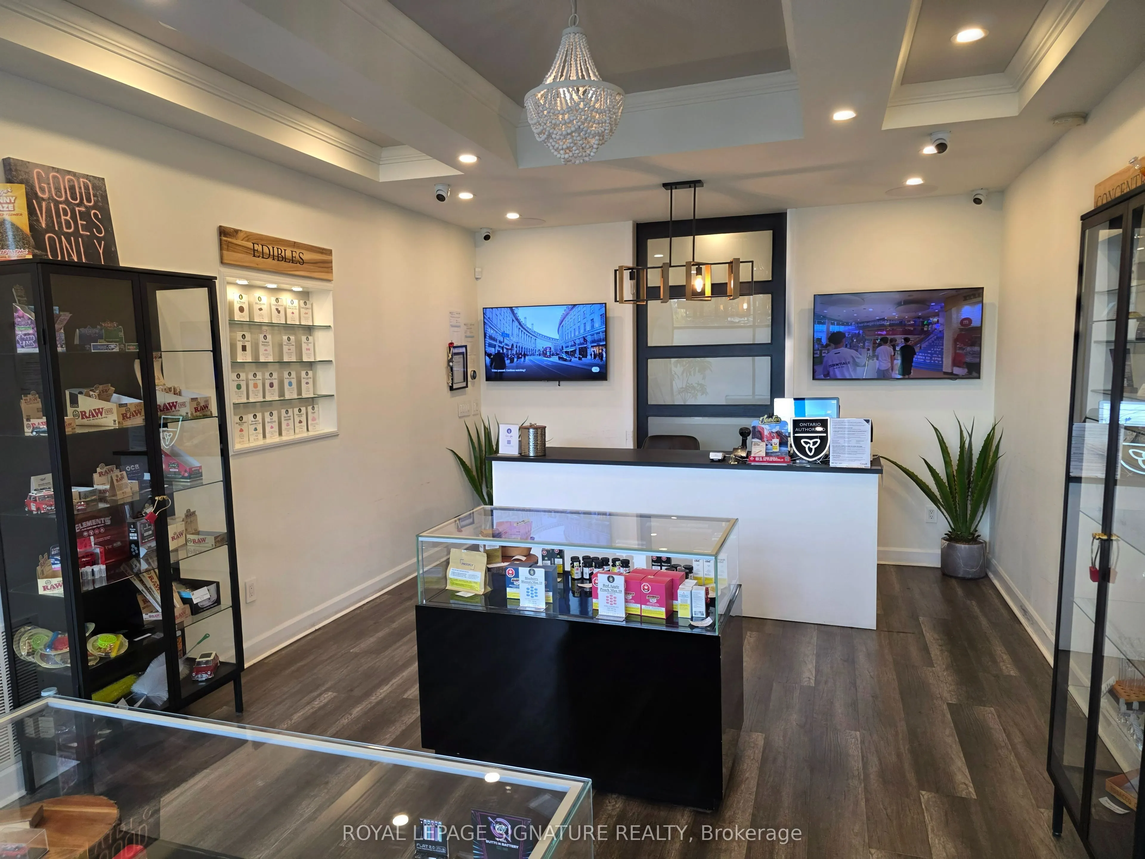 458 Kingston Road