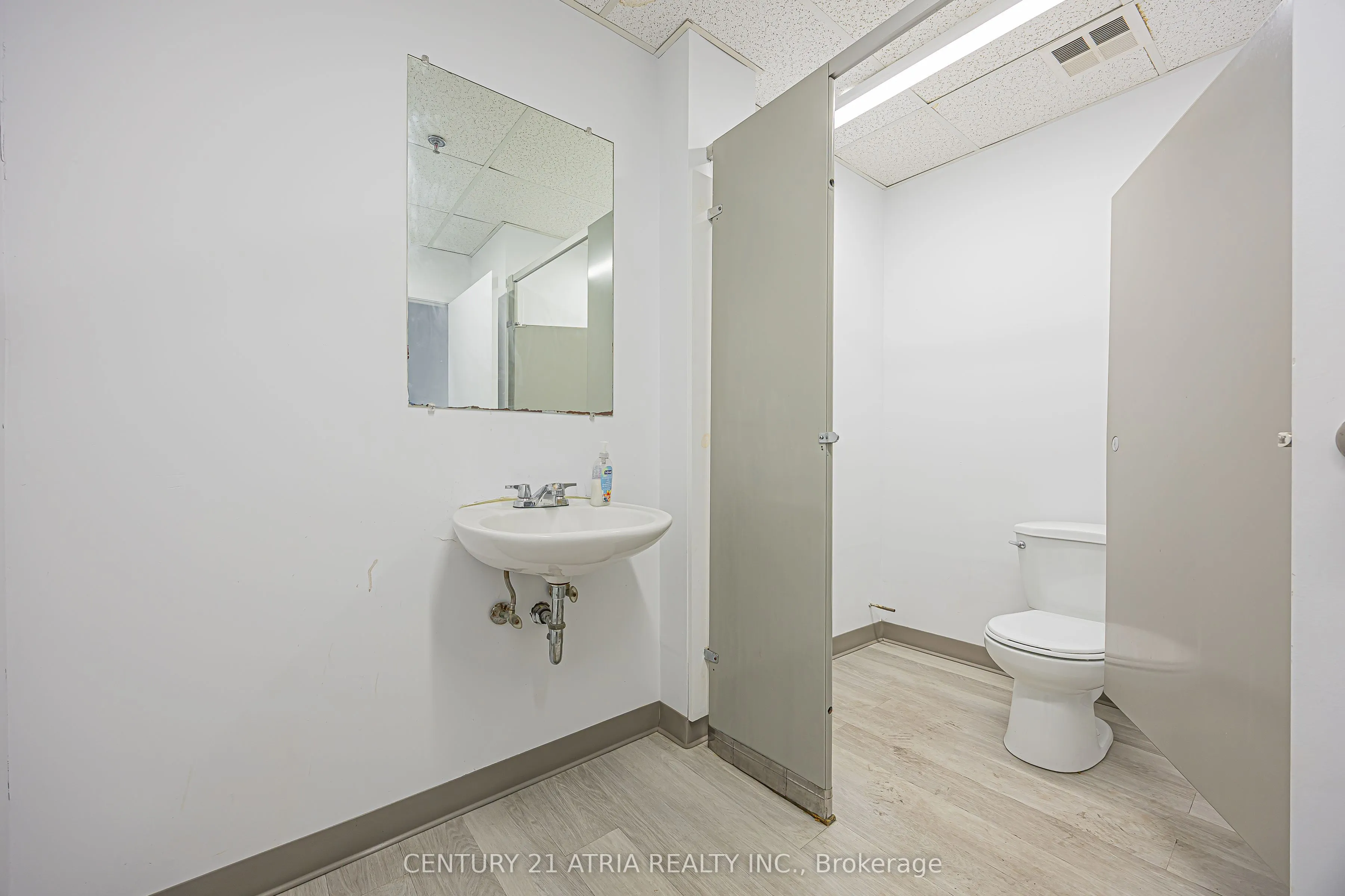 85 Chambers Drive #1